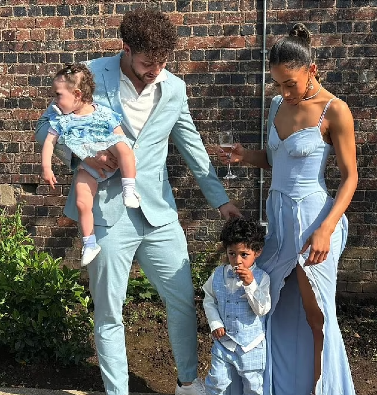 Stephenson with his wife Keli Hall, daughter Sahara and son Shiloh