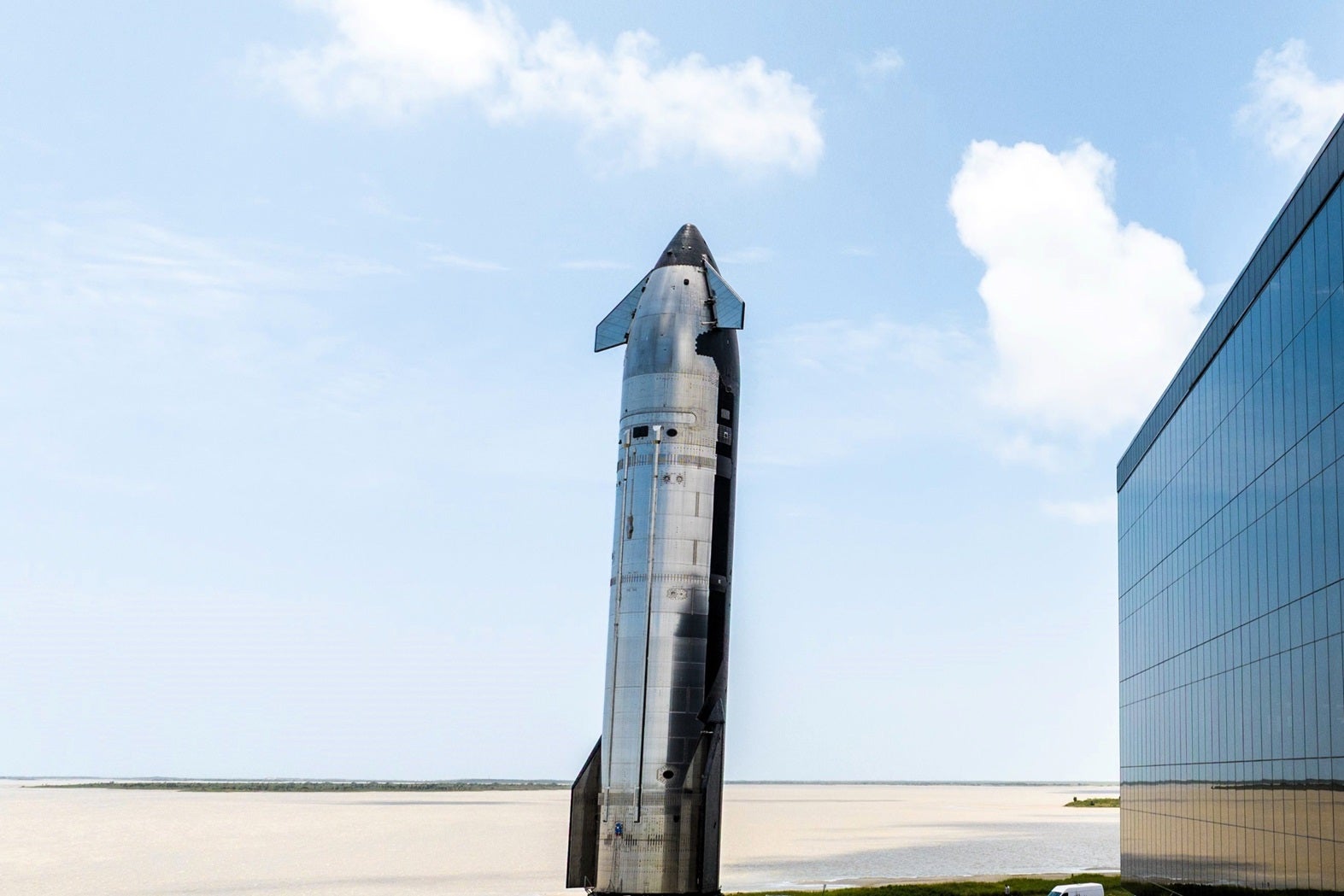 The Starship rocket rolls out to the launchpad on 25 May, 2025, at SpaceX's Starbase facility in Boca Chica, Texas