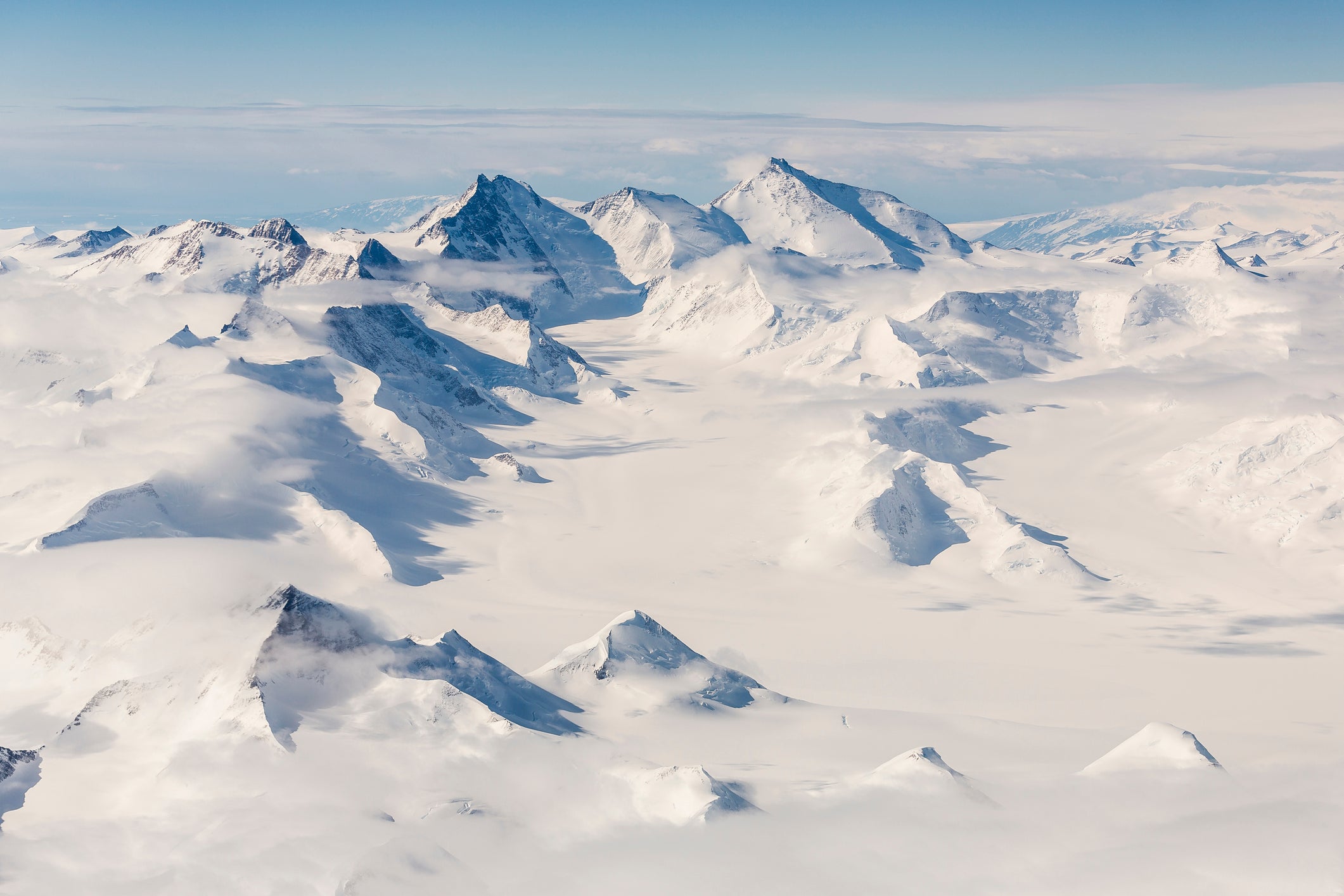 Mountains forming the Transantarctic Range that runs for 3500km