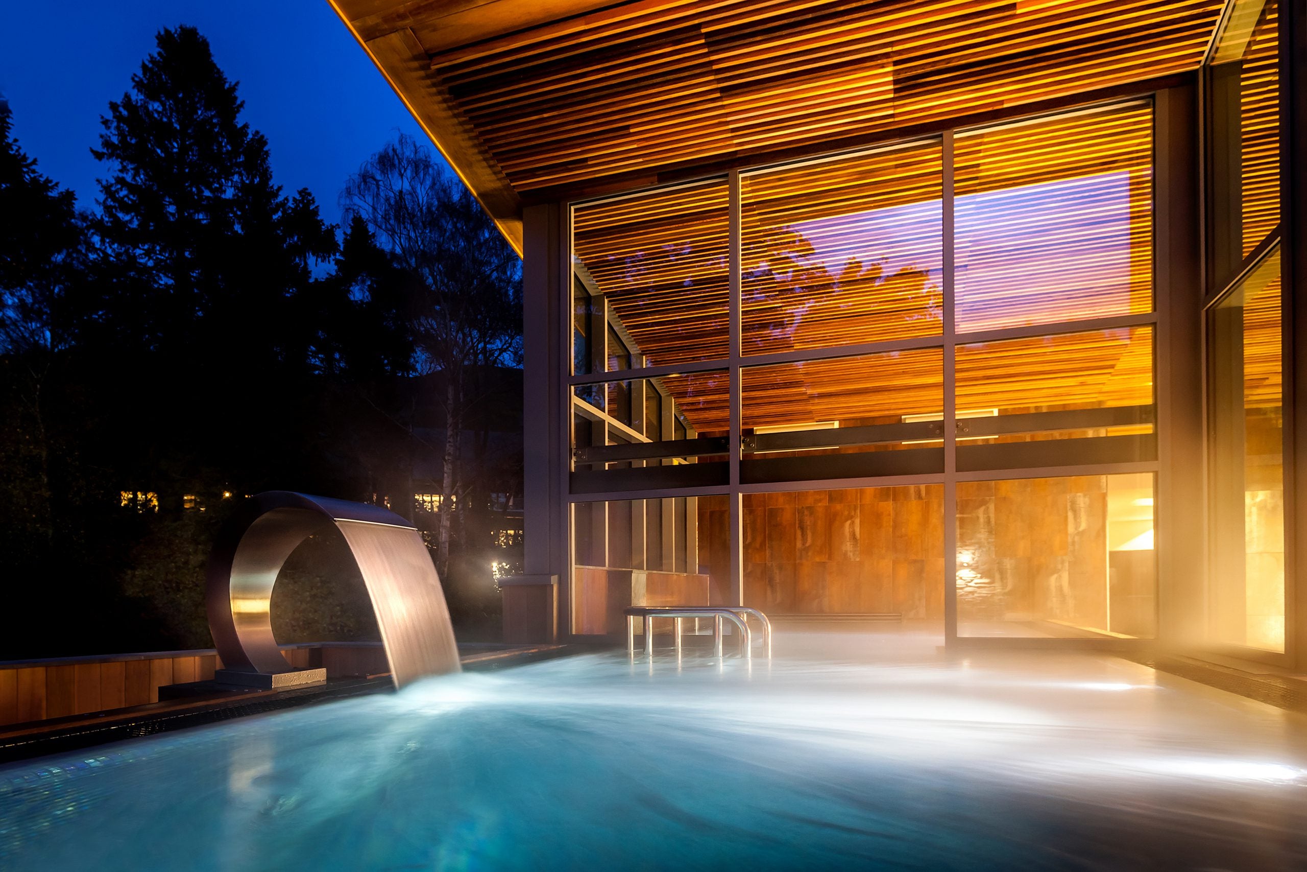 Spend a day in the Swan’s relaxing pools overlooked by stunning natural scenery