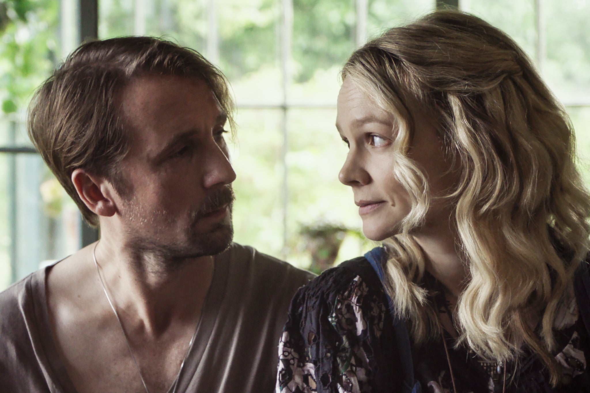 Tom Basden and Carey Mulligan in ‘The Ballad of Wallis Island’