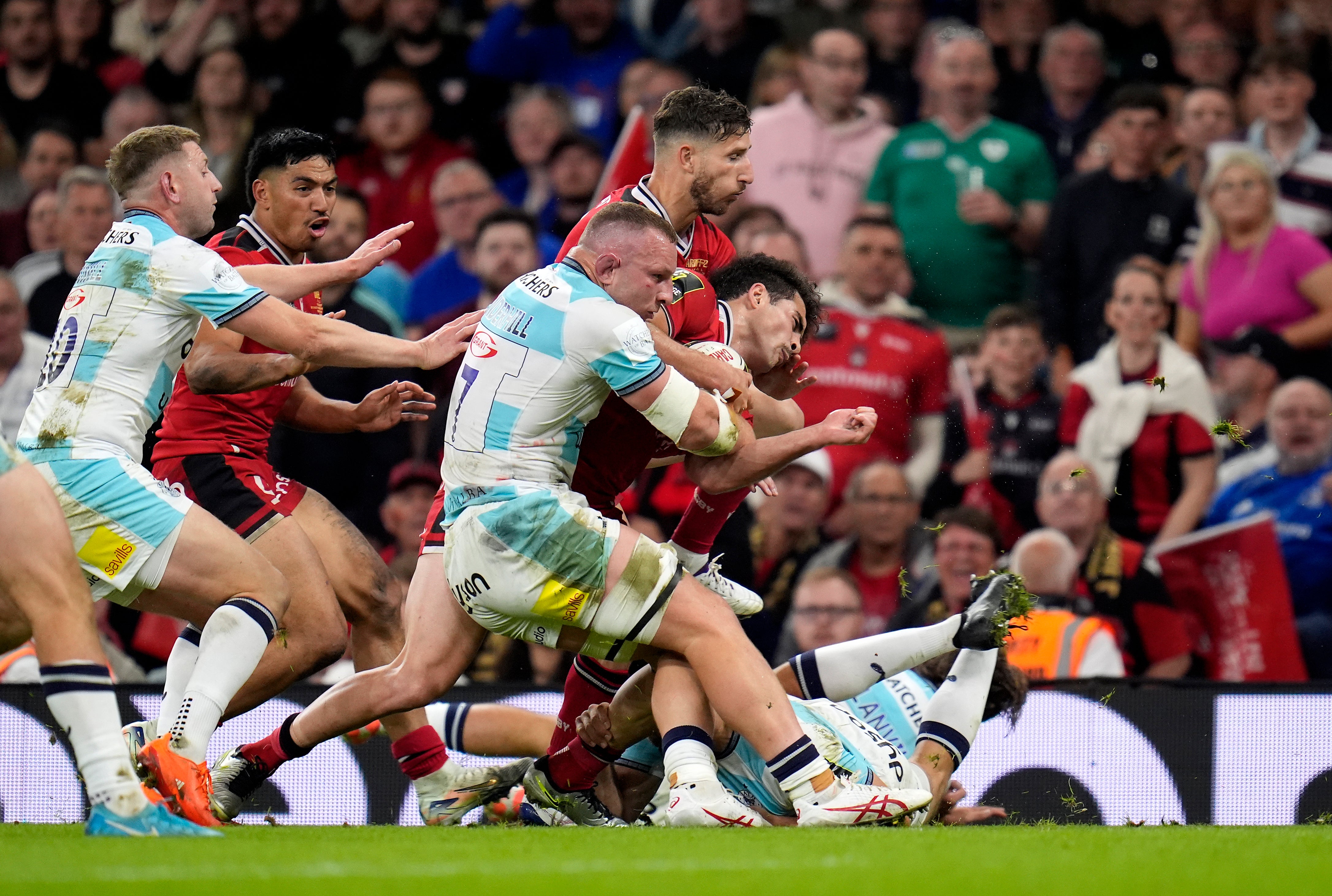 Sam Underhill was only shown a yellow card for his tackle on Davit Niniashvili