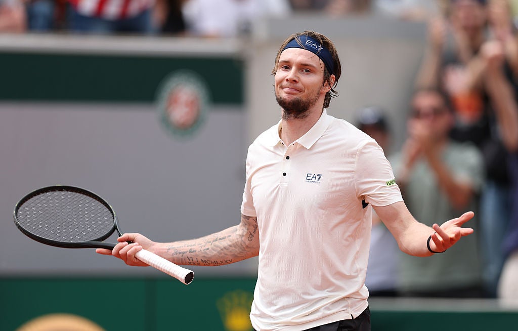 Bublik stunned De Minaur in five sets