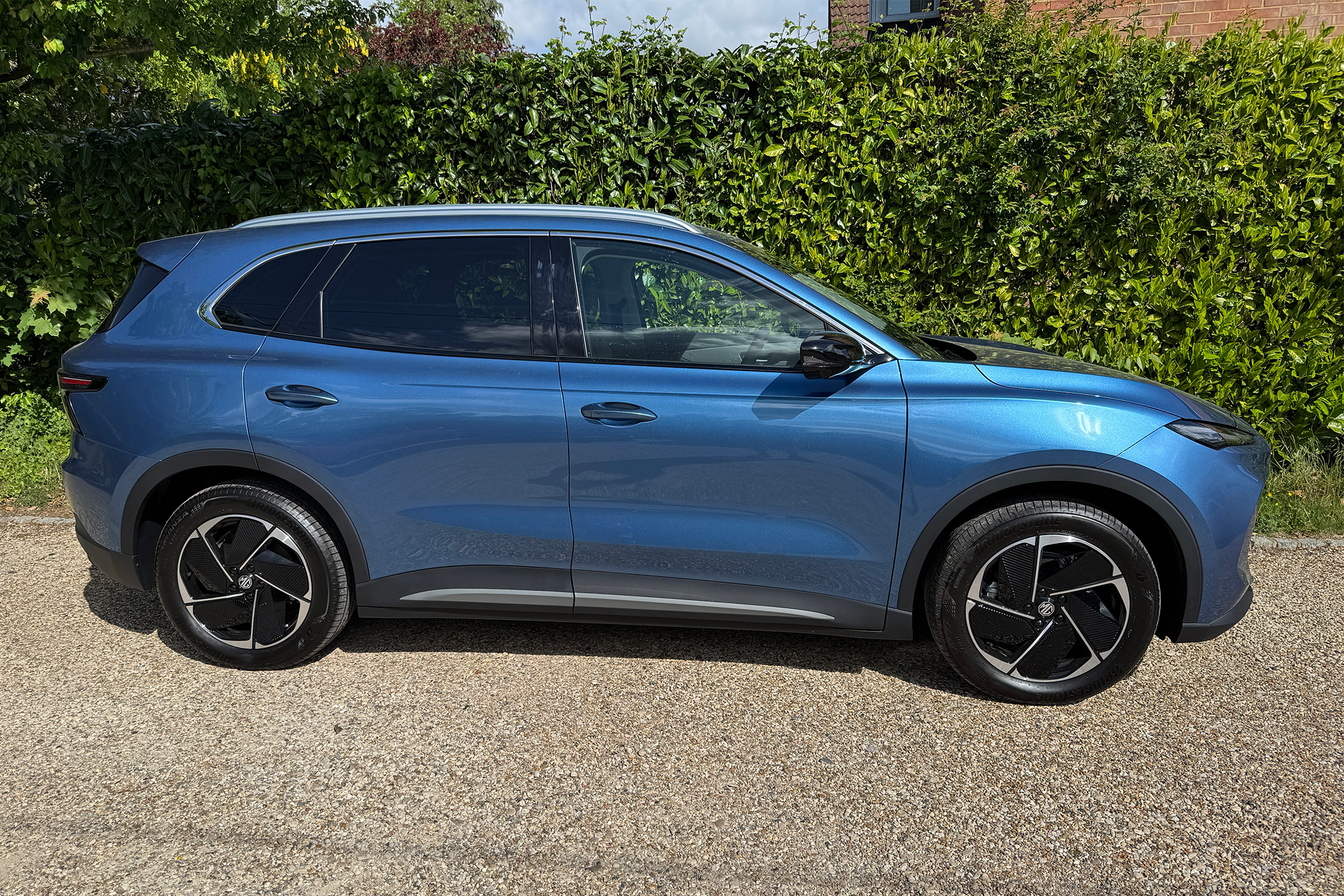 The MG S5 charges reasonably quickly, with 120kW charging getting you from 10 to 80 per cent in 24 minutes