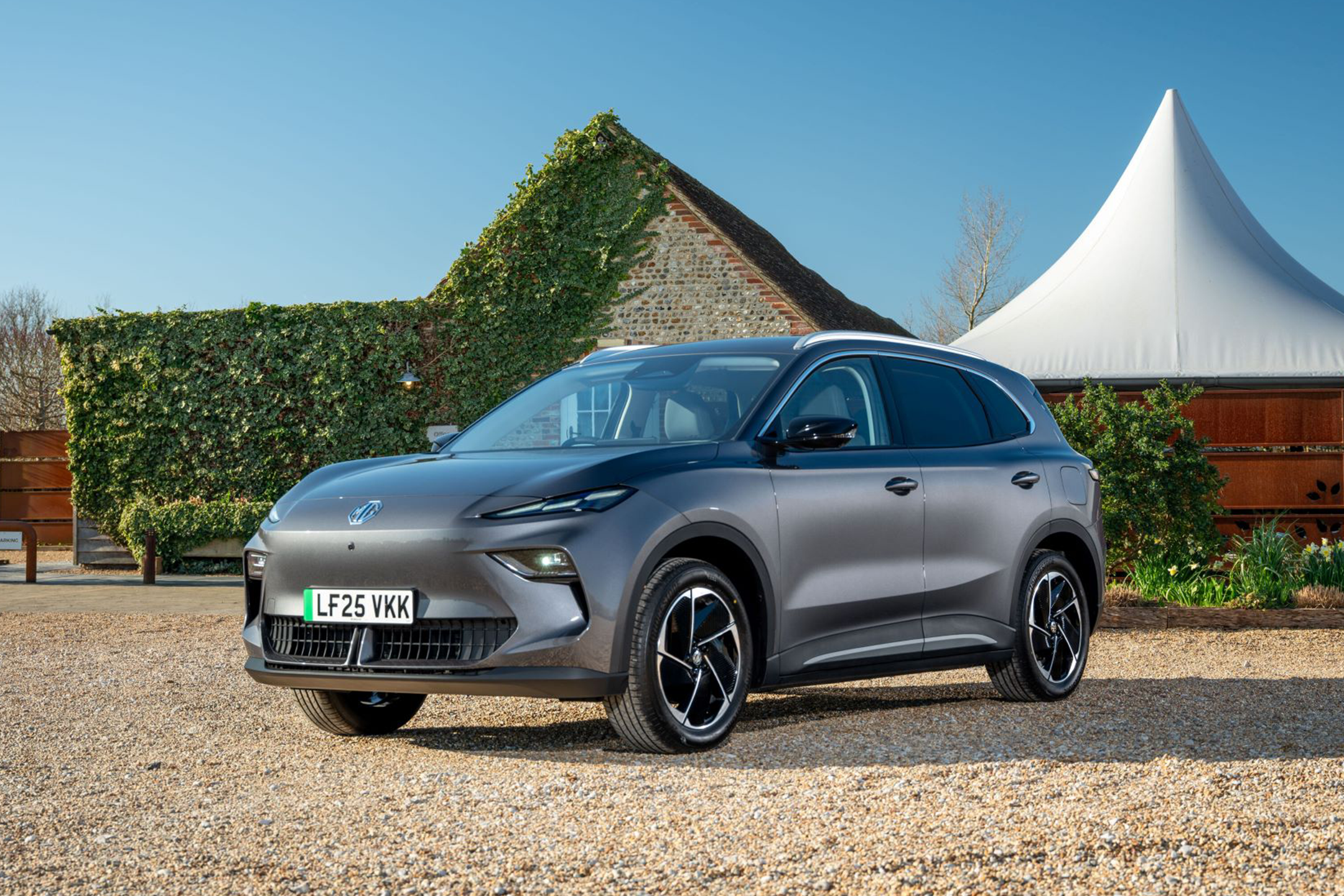 MG S5 EV: Stylish family SUV blends practicality and affordability