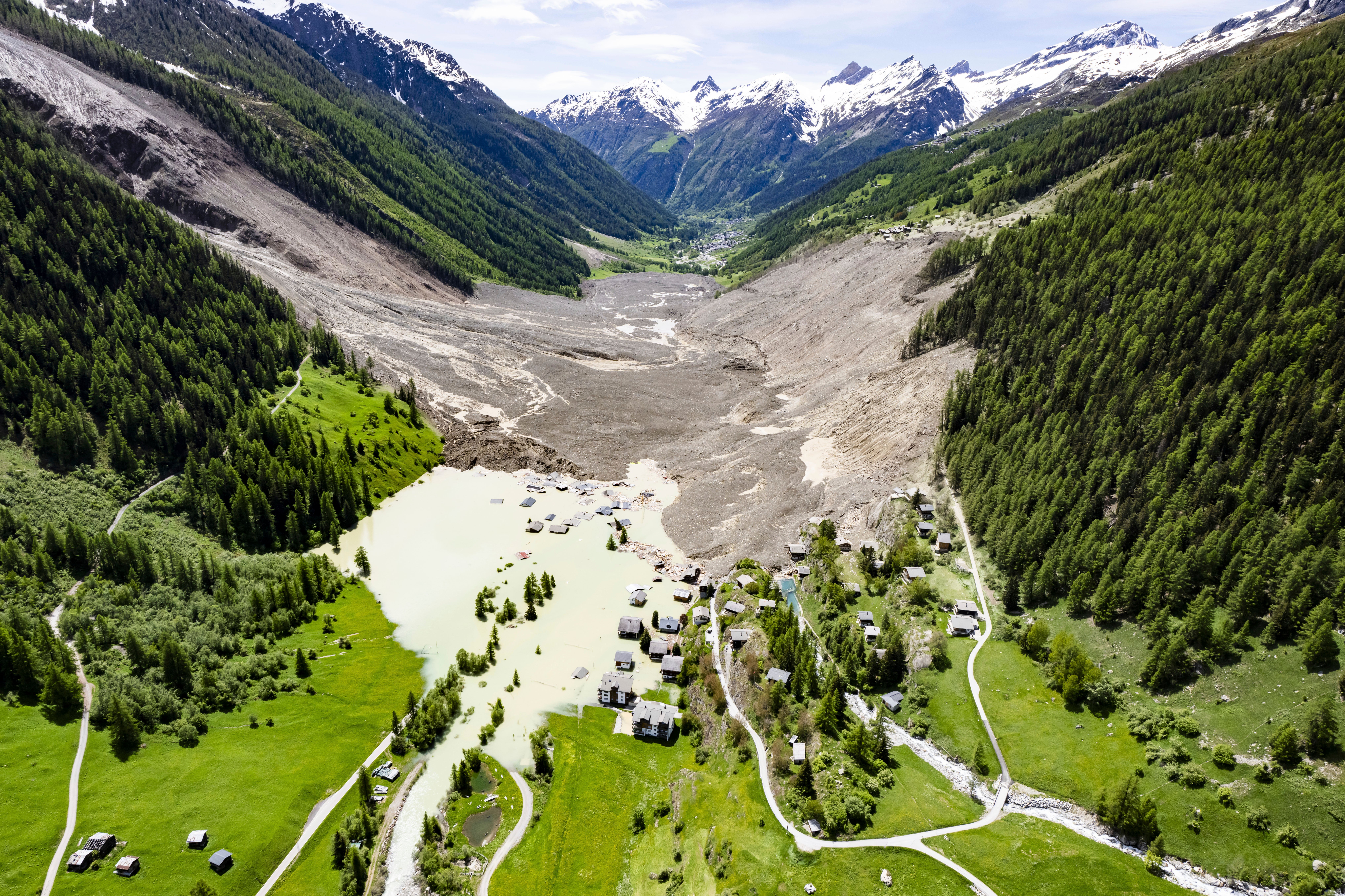 APTOPIX Switzerland Mudslide