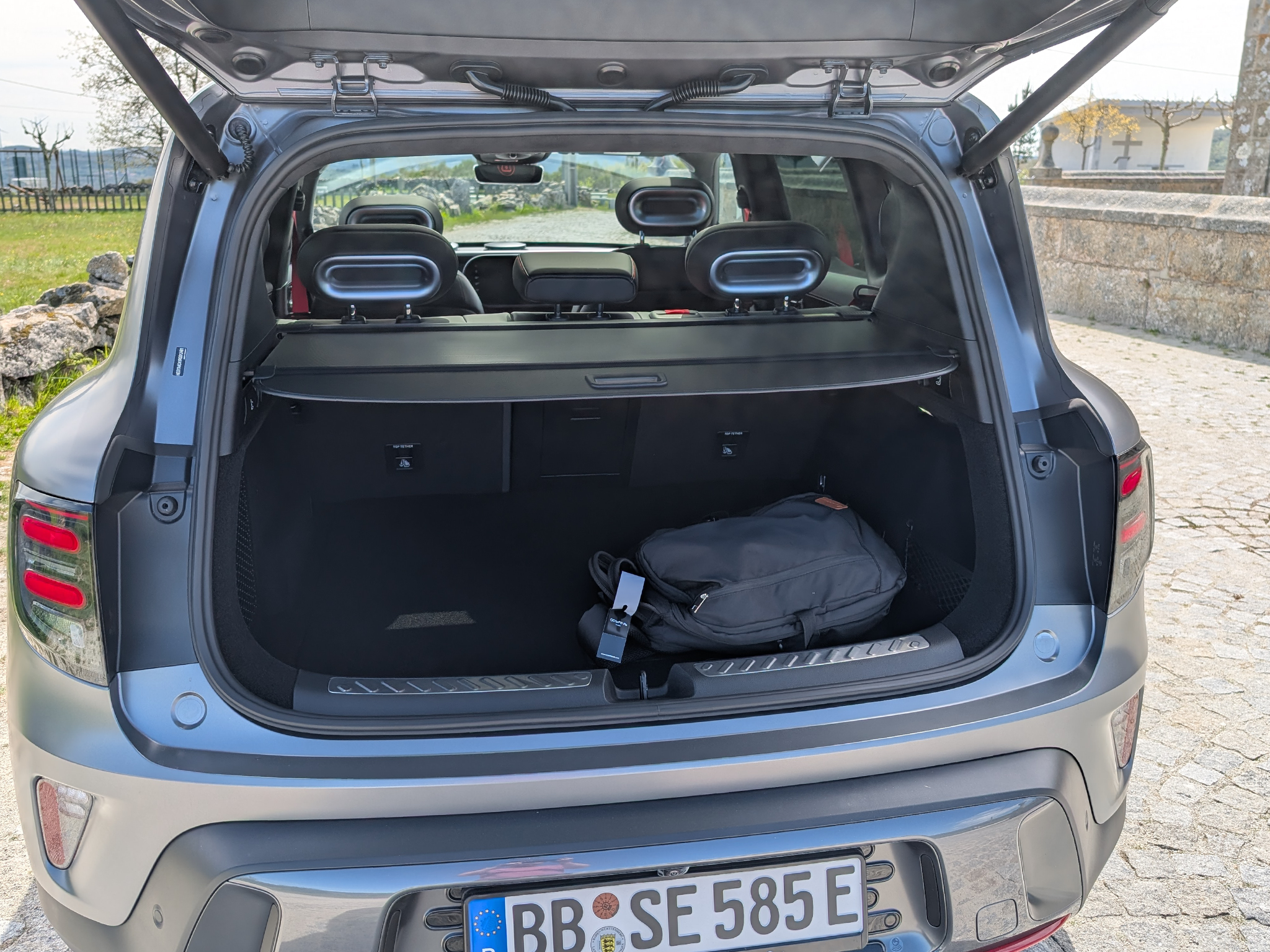 Boot space is generous at 630 litres, expanding to 1,530 litres with the seats down.