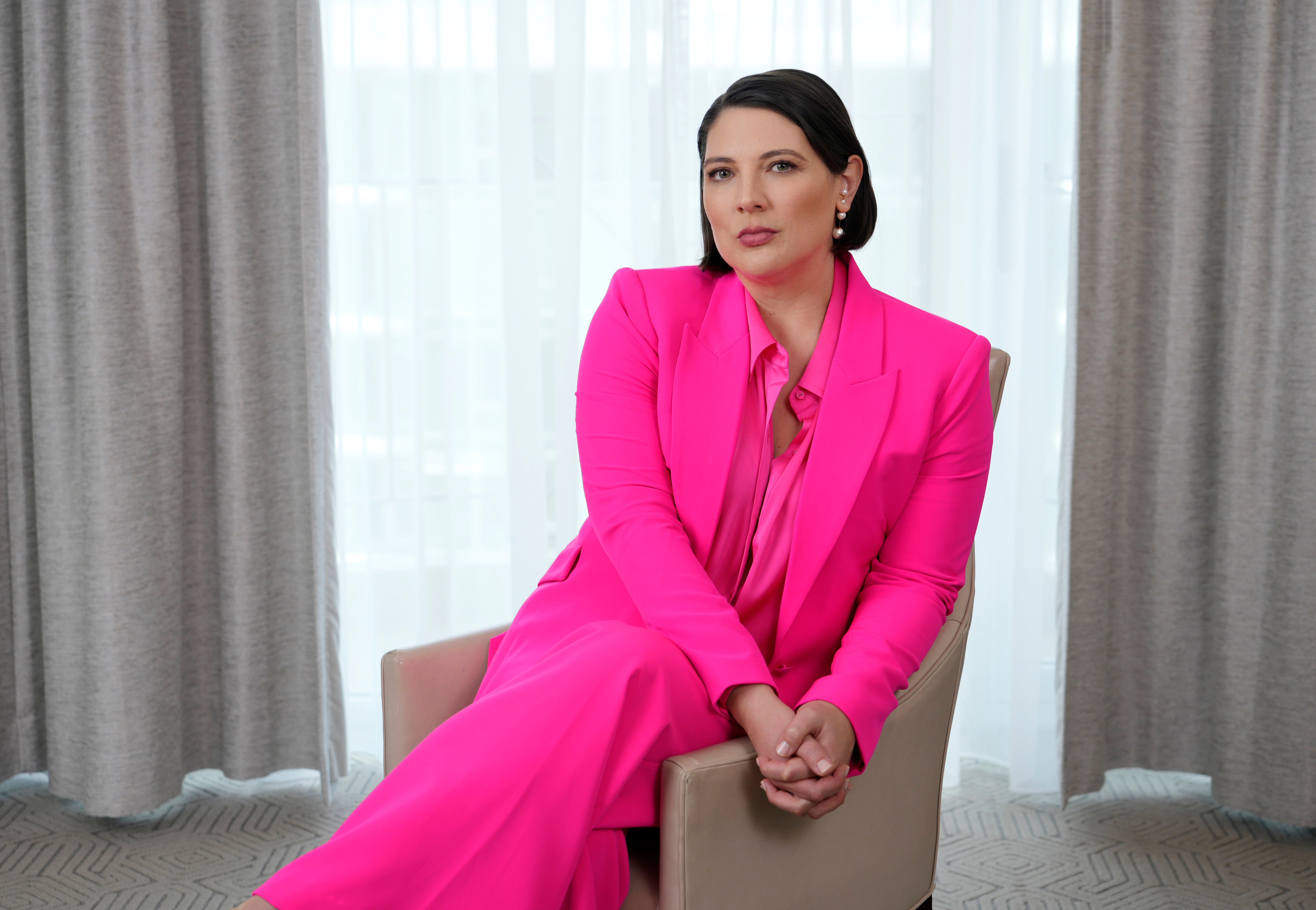 Books-Q&A-Taylor Jenkins Reid