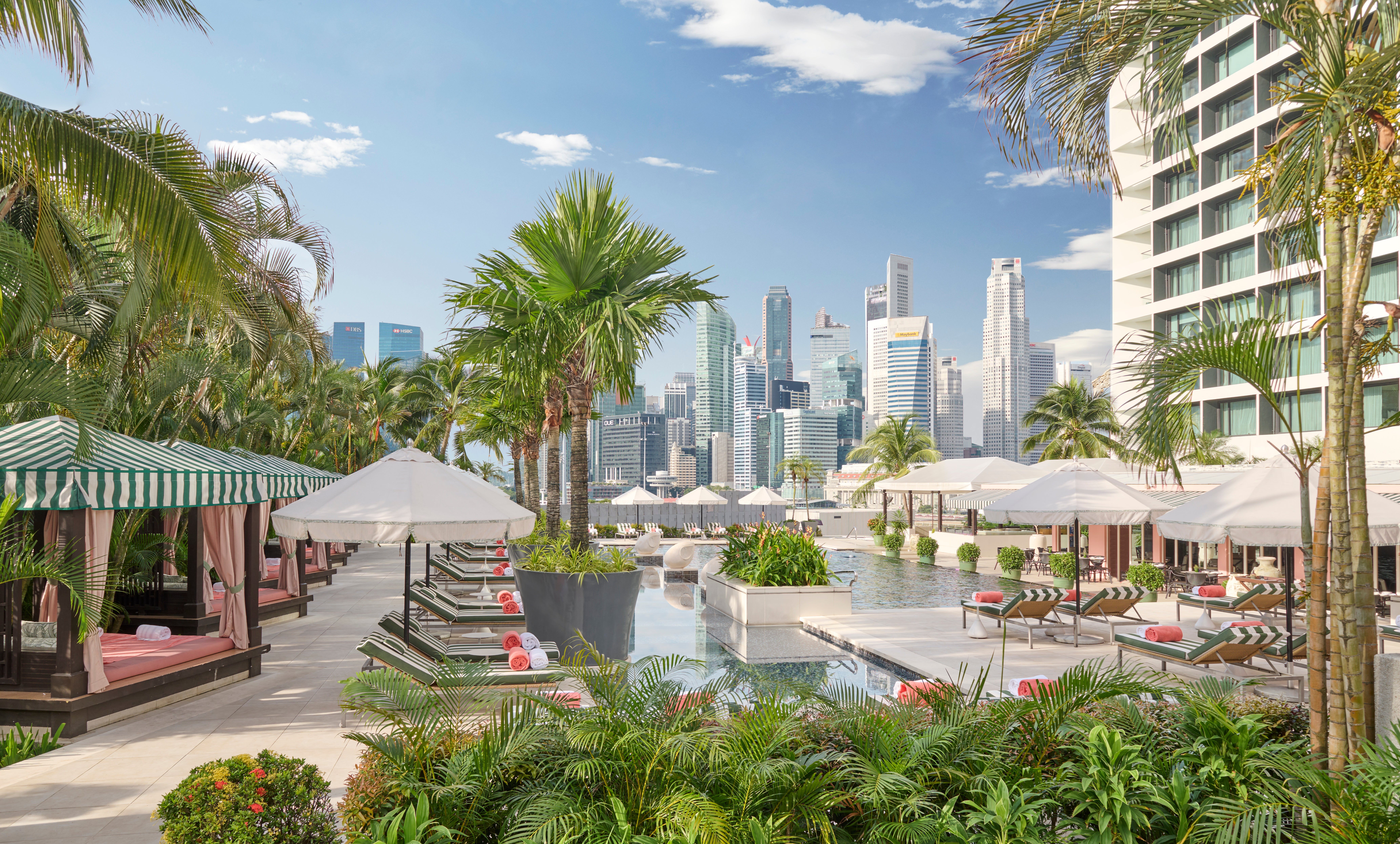 The Mandarin Oriental Singapore overlooks Marina Bay with views of the city's skyline