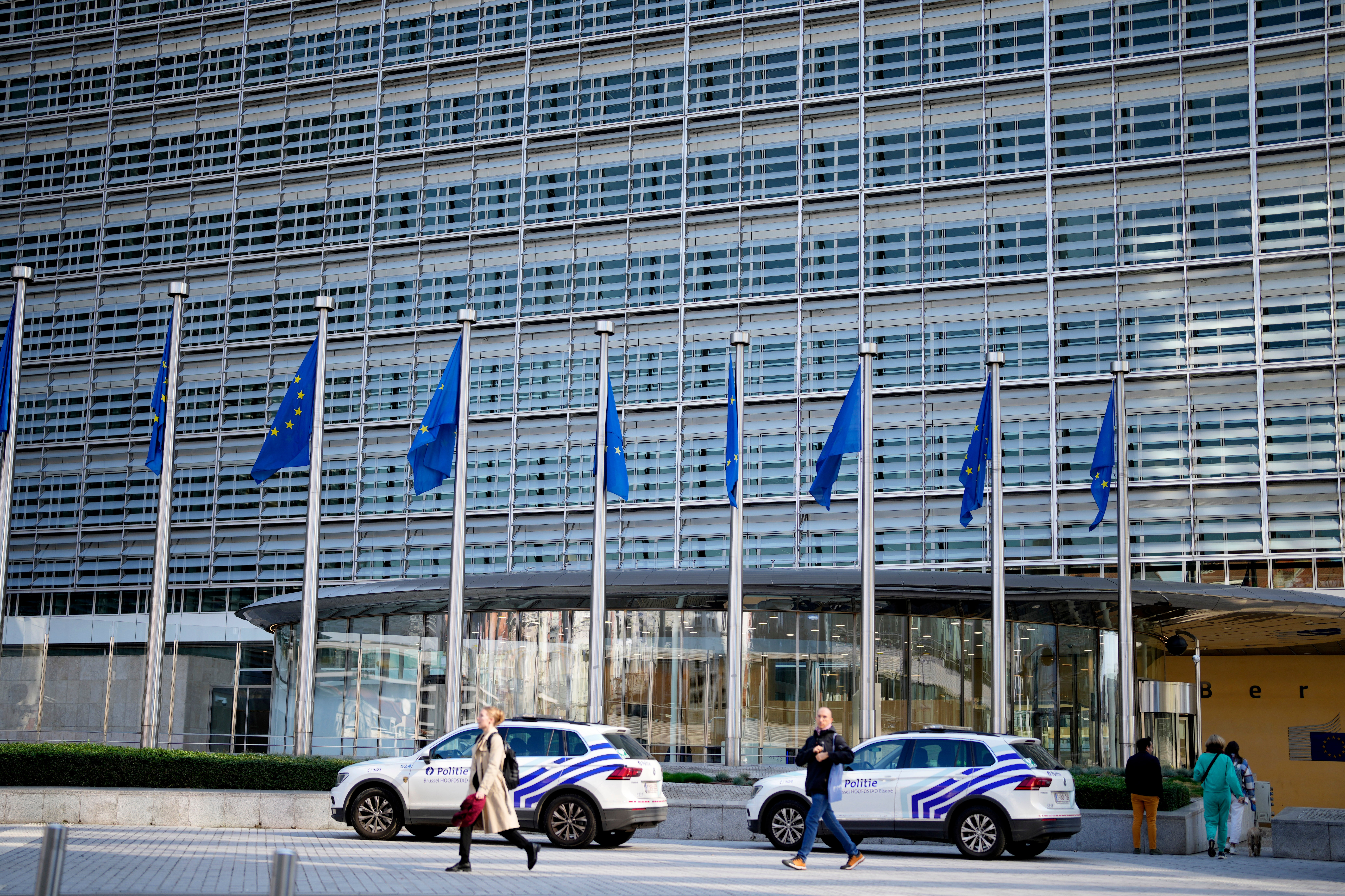 EU readying 'countermeasures' if tariffs deal with US crumbles