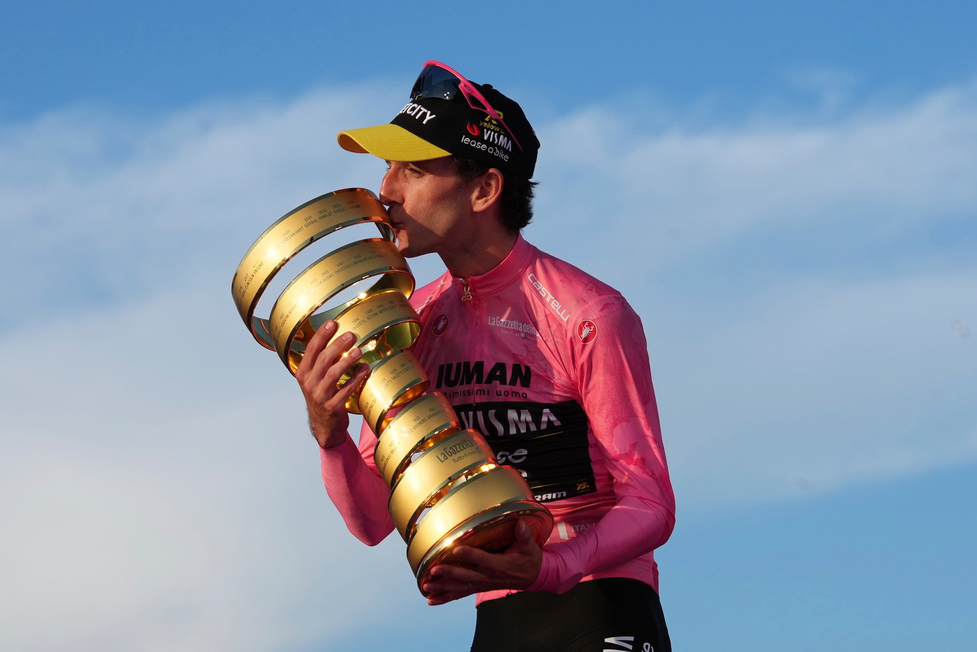 Yates' triumph came seven years after he lost the maglia rosa on stage 19