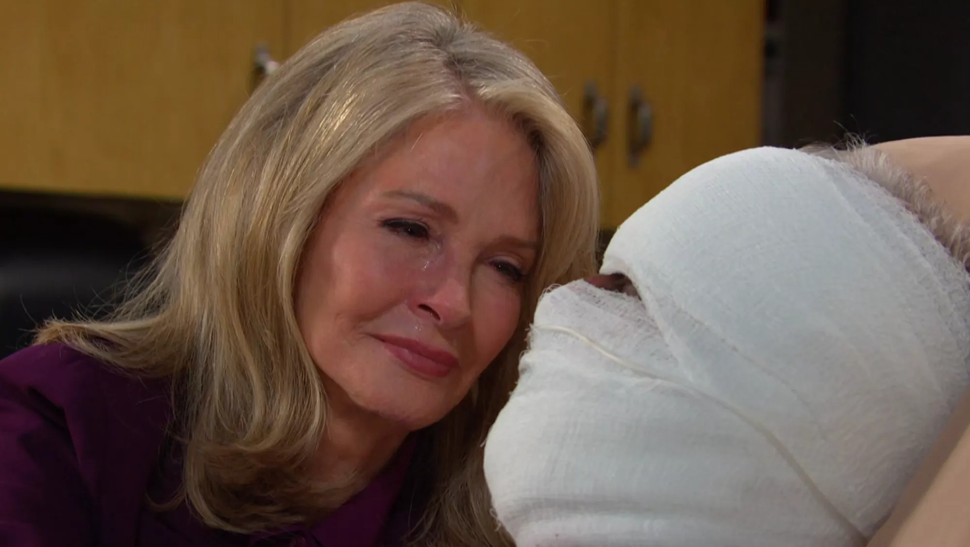 Marlena (Hall) stayed beside John (Hogestyn) in the hospital as he died in the June 2 episode