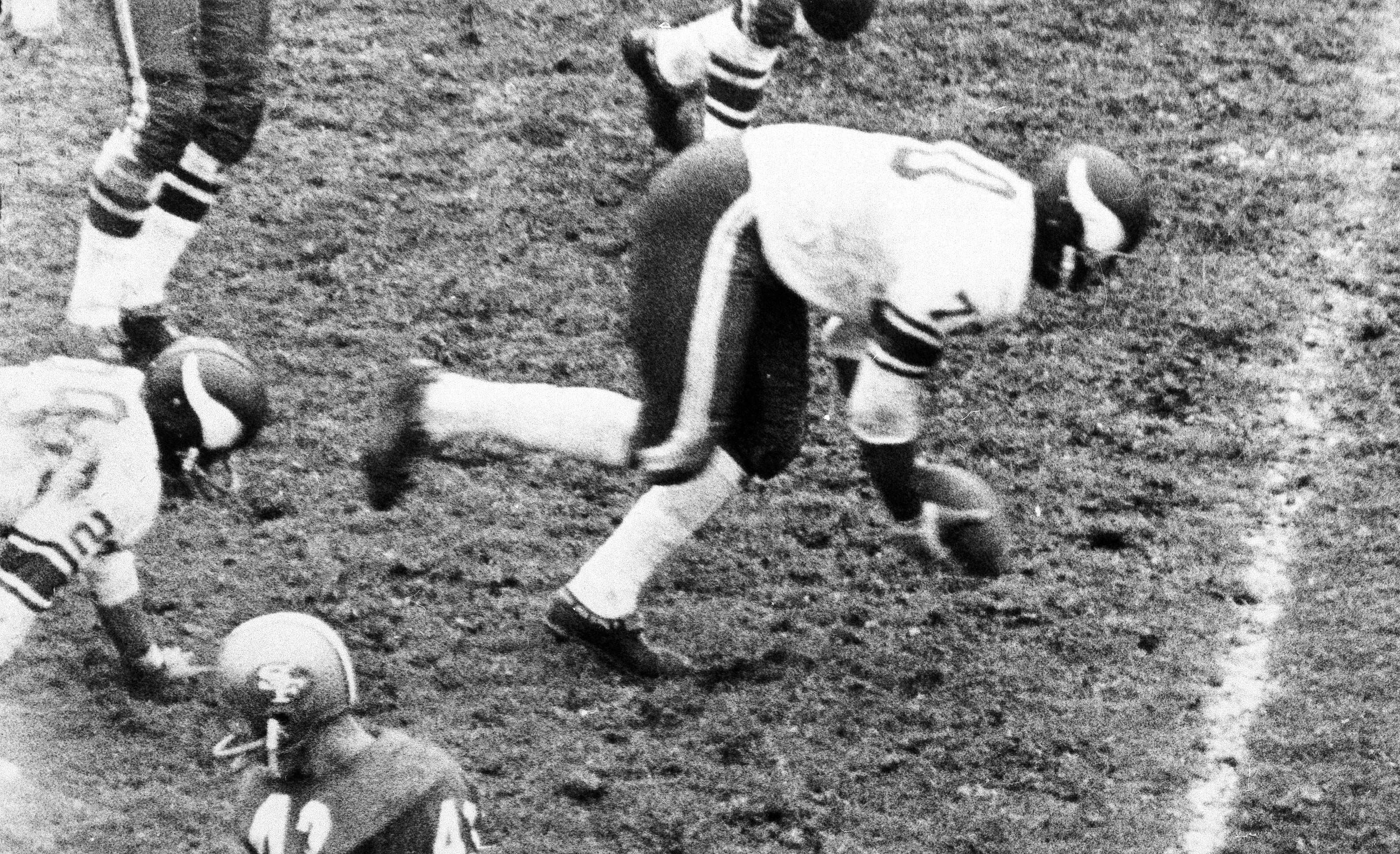 Obit Marshall Football