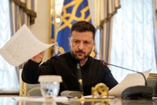 Ukraine's Zelenskyy wants face-to-face talks with Putin but the Russian leader shows no readiness