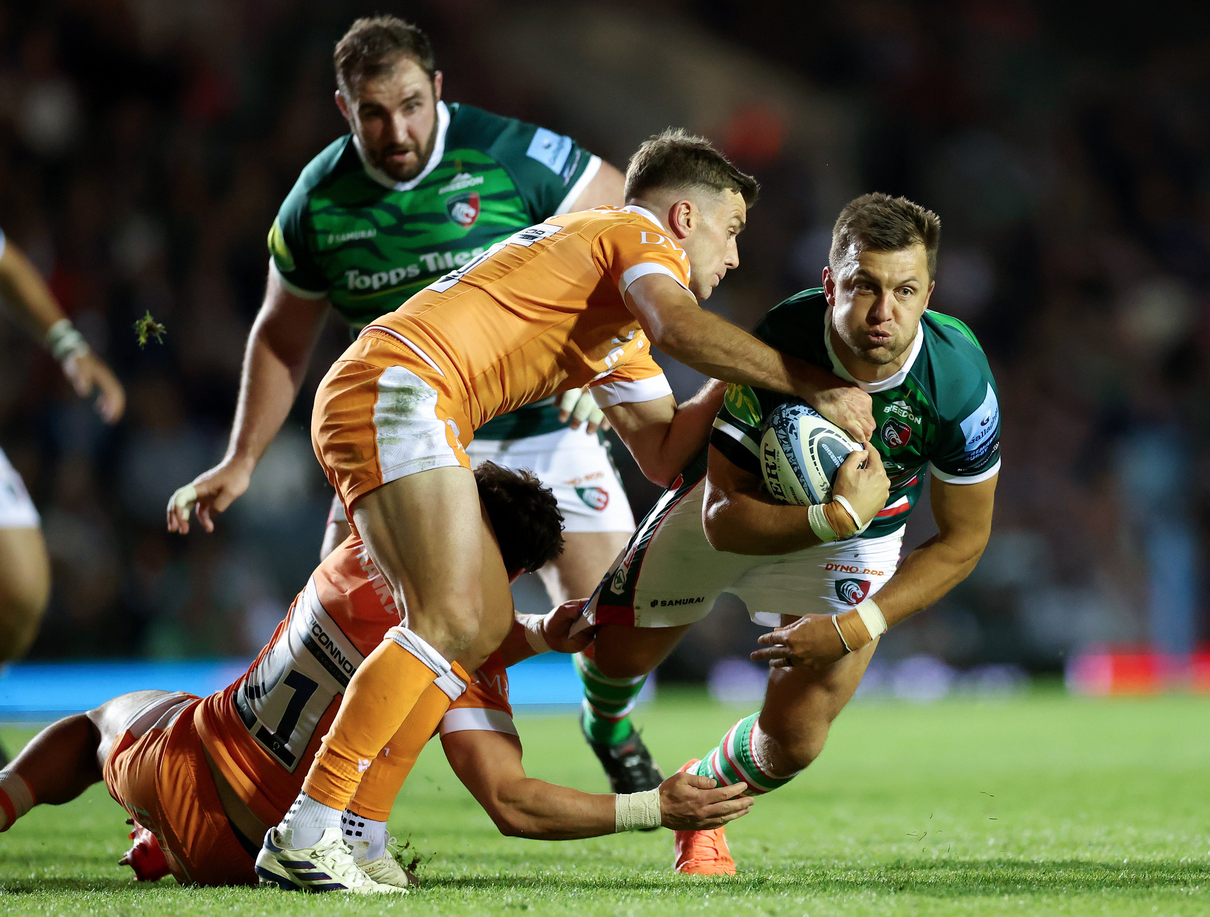 Handre Pollard (right) and George Ford go head-to-head in Leicester's semi-final against Sale