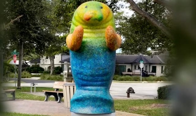 <p>Police in Wilton Manors, Florida are searching for a missing mantee statue</p>
