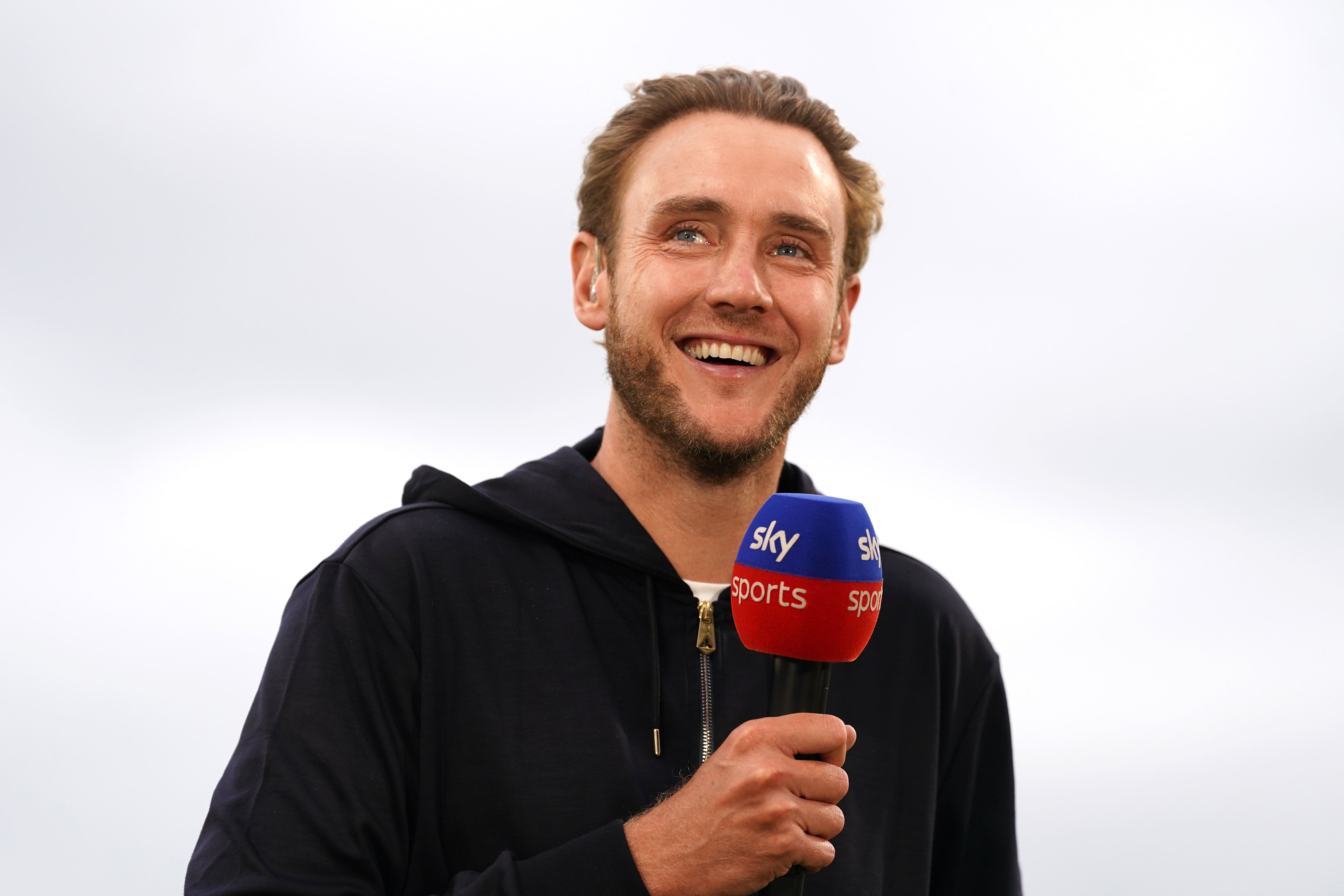 Stuart Broad to help out South Africa bowlers but not interested in coaching job