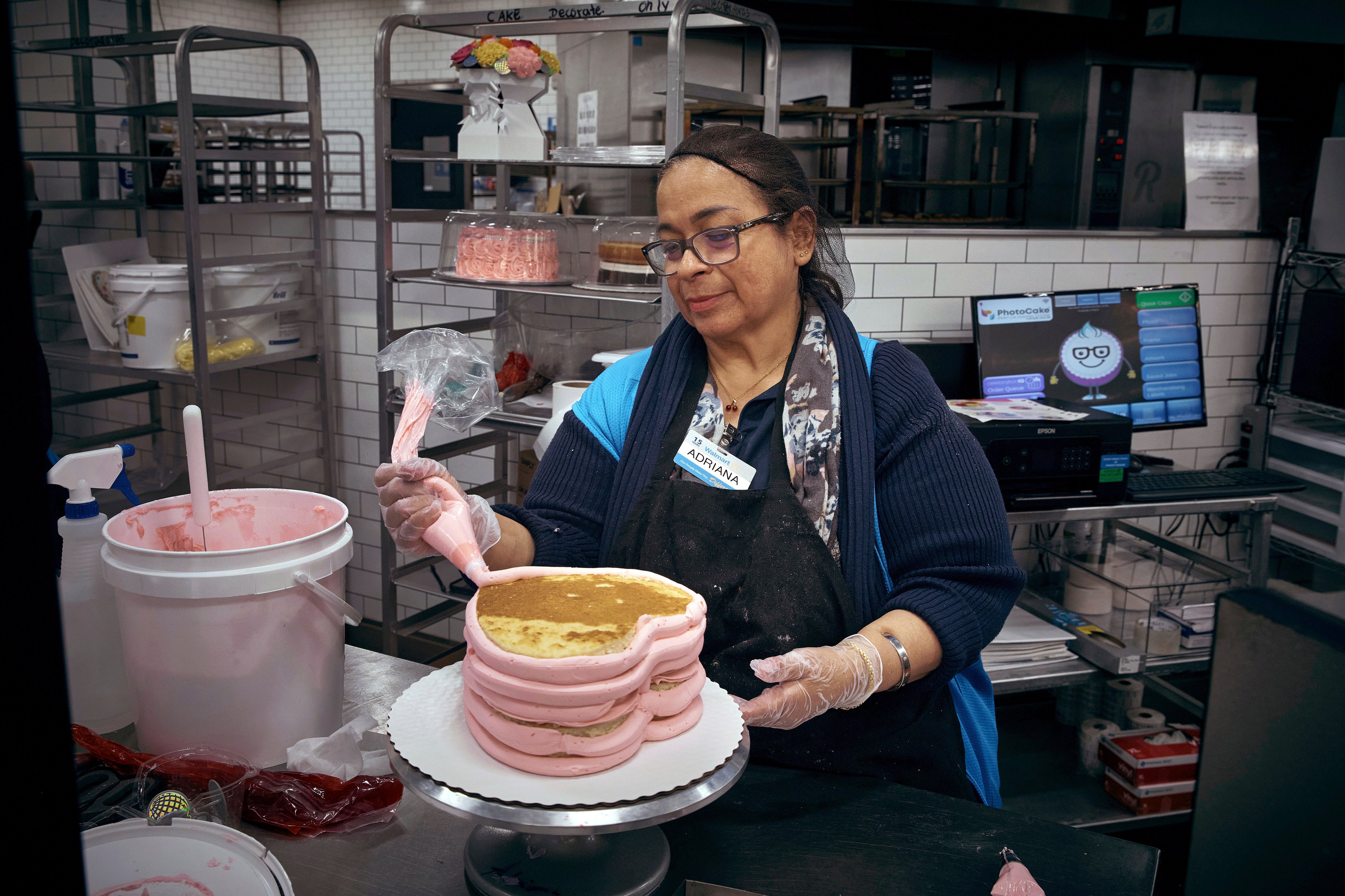 Walmart Cake Decorators