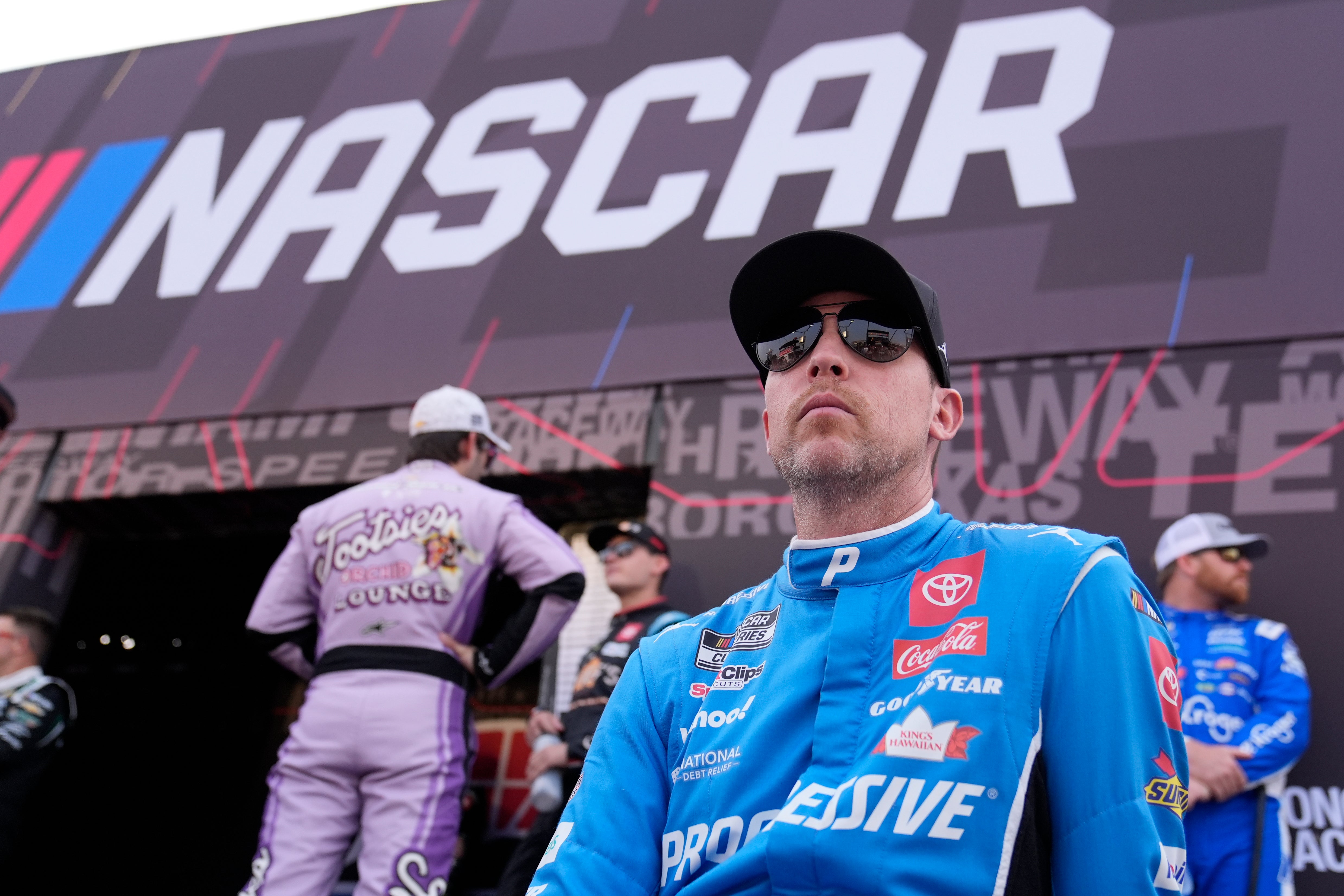Hamlin undeterred by ruling siding with NASCAR in lawsuit filed by Jordan-owned 23XI and Front Row