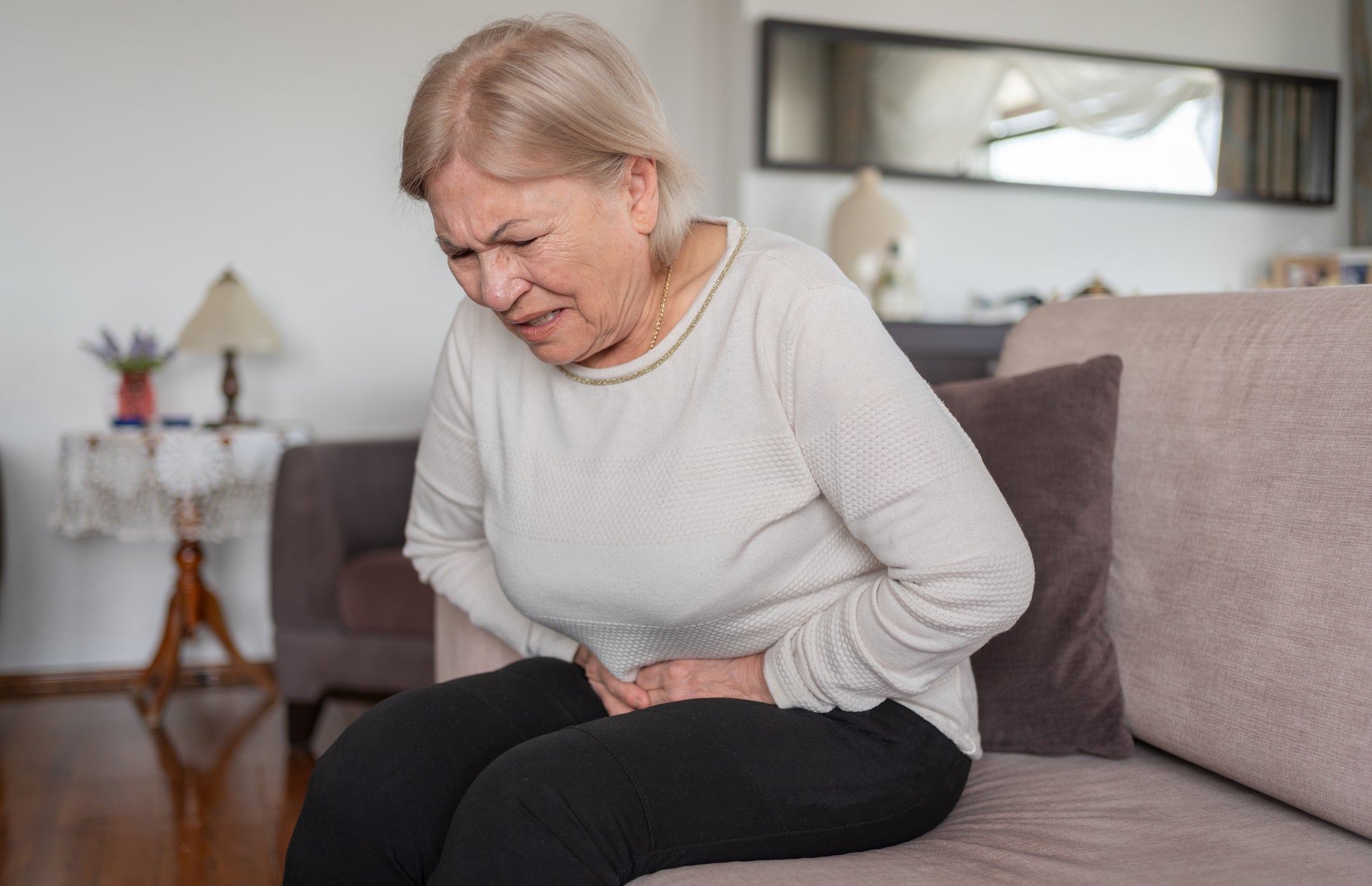 What are the symptoms of bowel cancer? Expert reveals warning signs