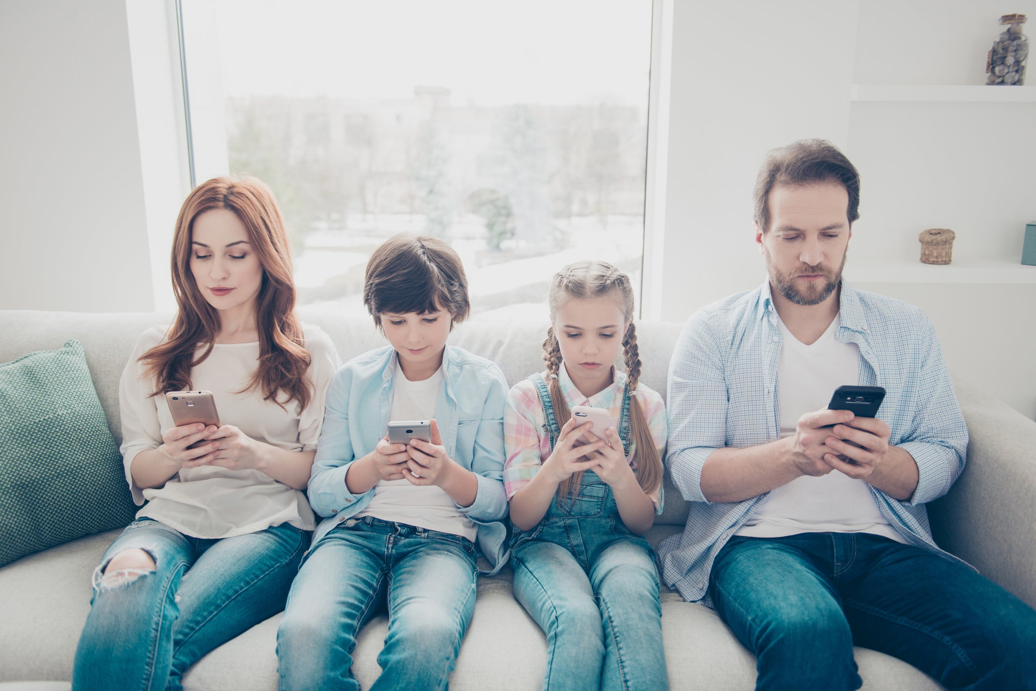 Children mimic adults when it comes to smartphone use