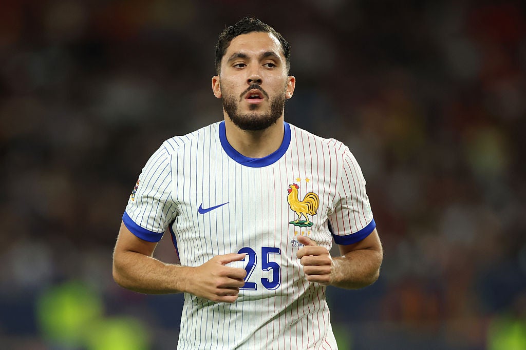Rayan Cherki podepsal pro Man City před světovým pohárem klubu