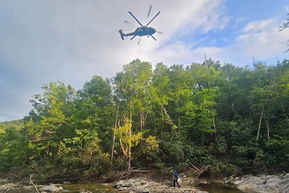 Zain Shah, 17, being airlifted to a hospital after suffering a rattlesnake bite while on a fishing trip with his friend