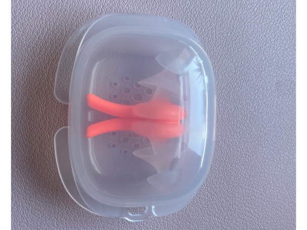 As a reusable option that balances comfort and resilience, this pair is a standout (Zoe Griffin/The Independent)