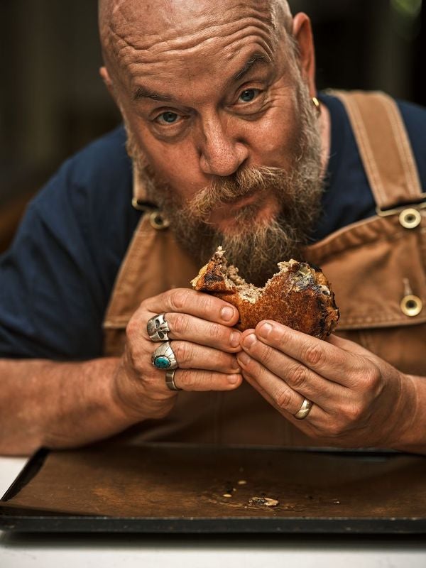 Burgers, fish fingers, Super Noodles – nothing is safe from Egg’s comedic twist in the kitchen