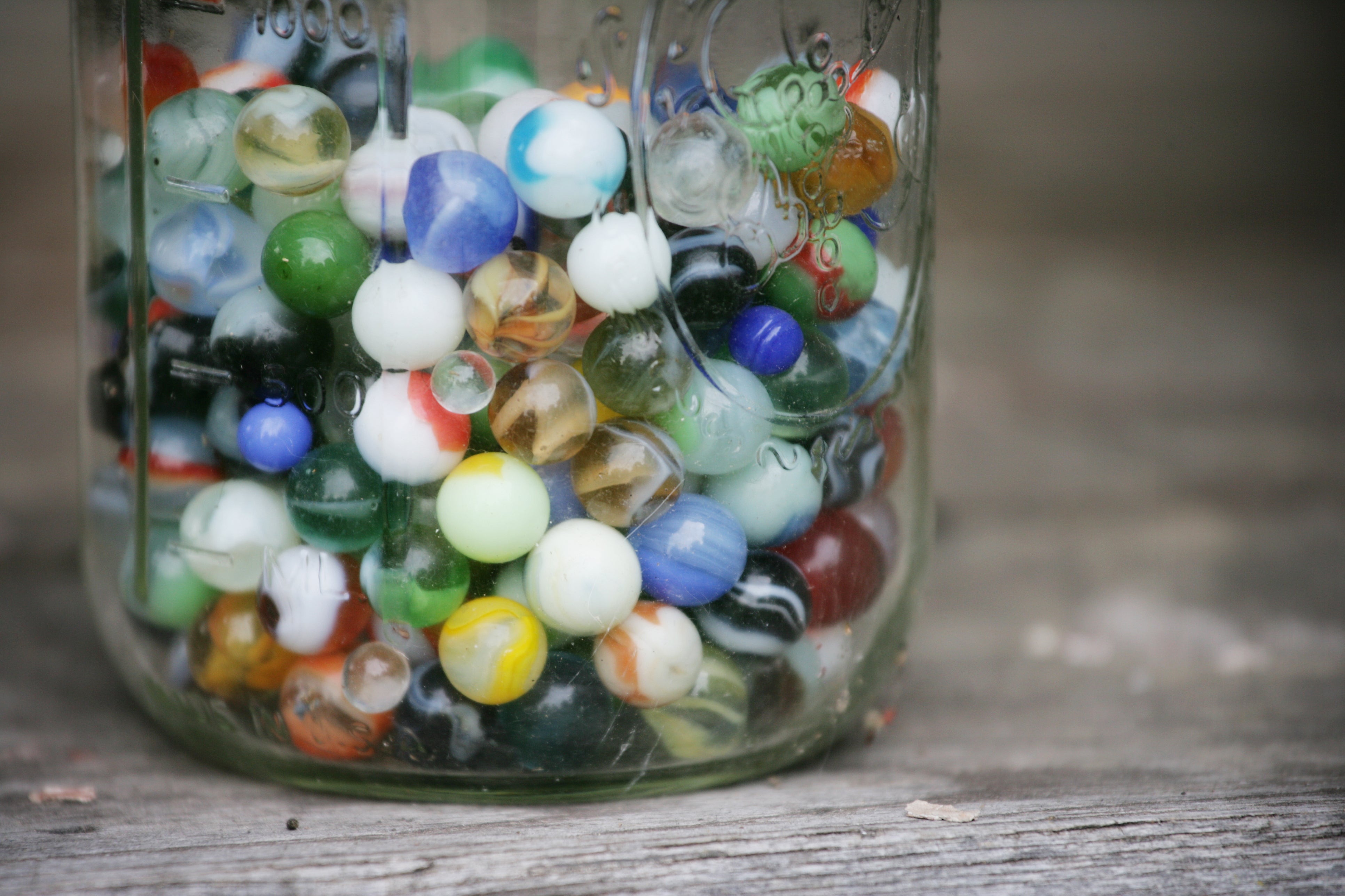 Parents should be careful withholding marble toys around their children, because some enjoy that they keep their nose ... which can be difficult to remove and can result in an euro trip
