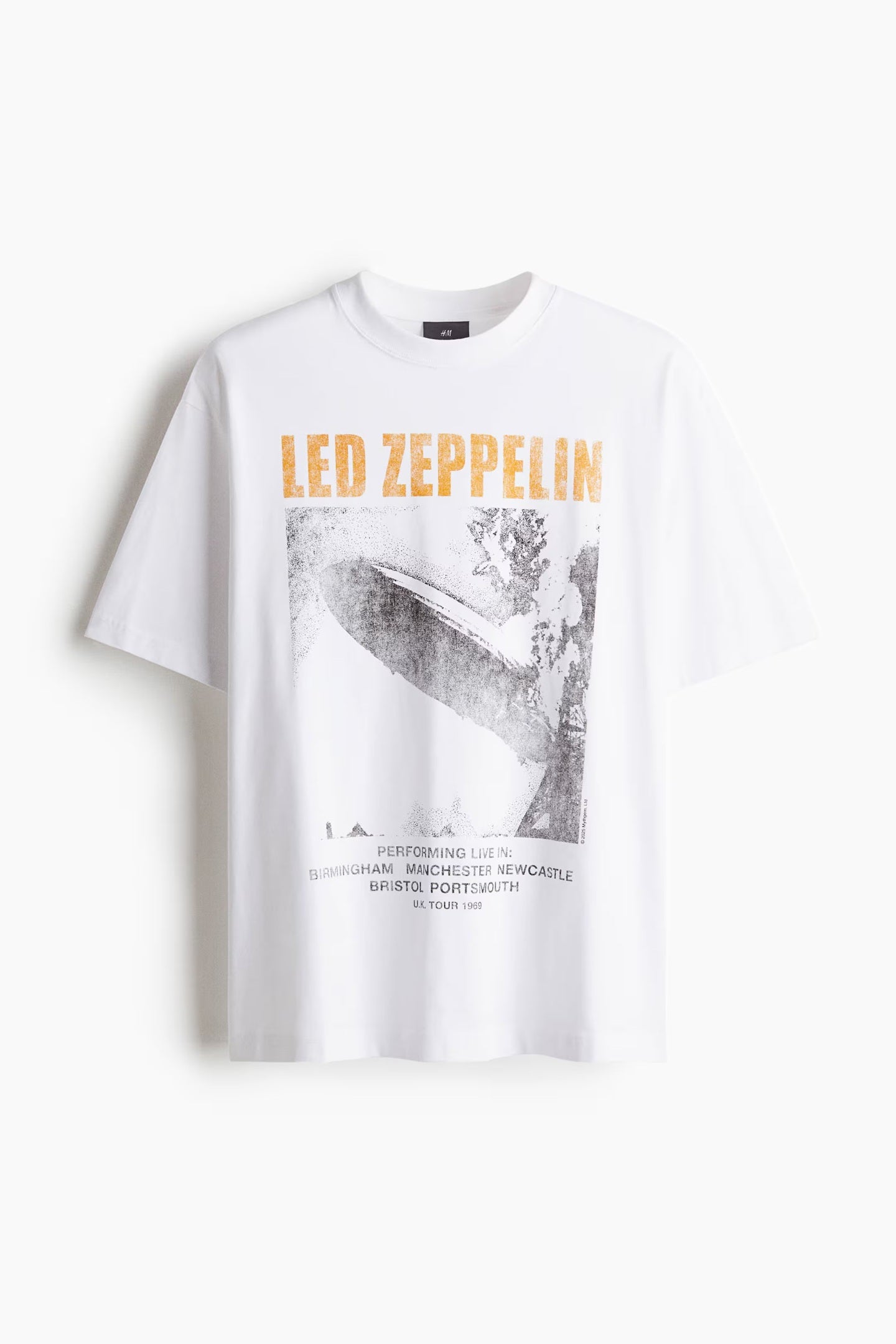 (H&M/PA)