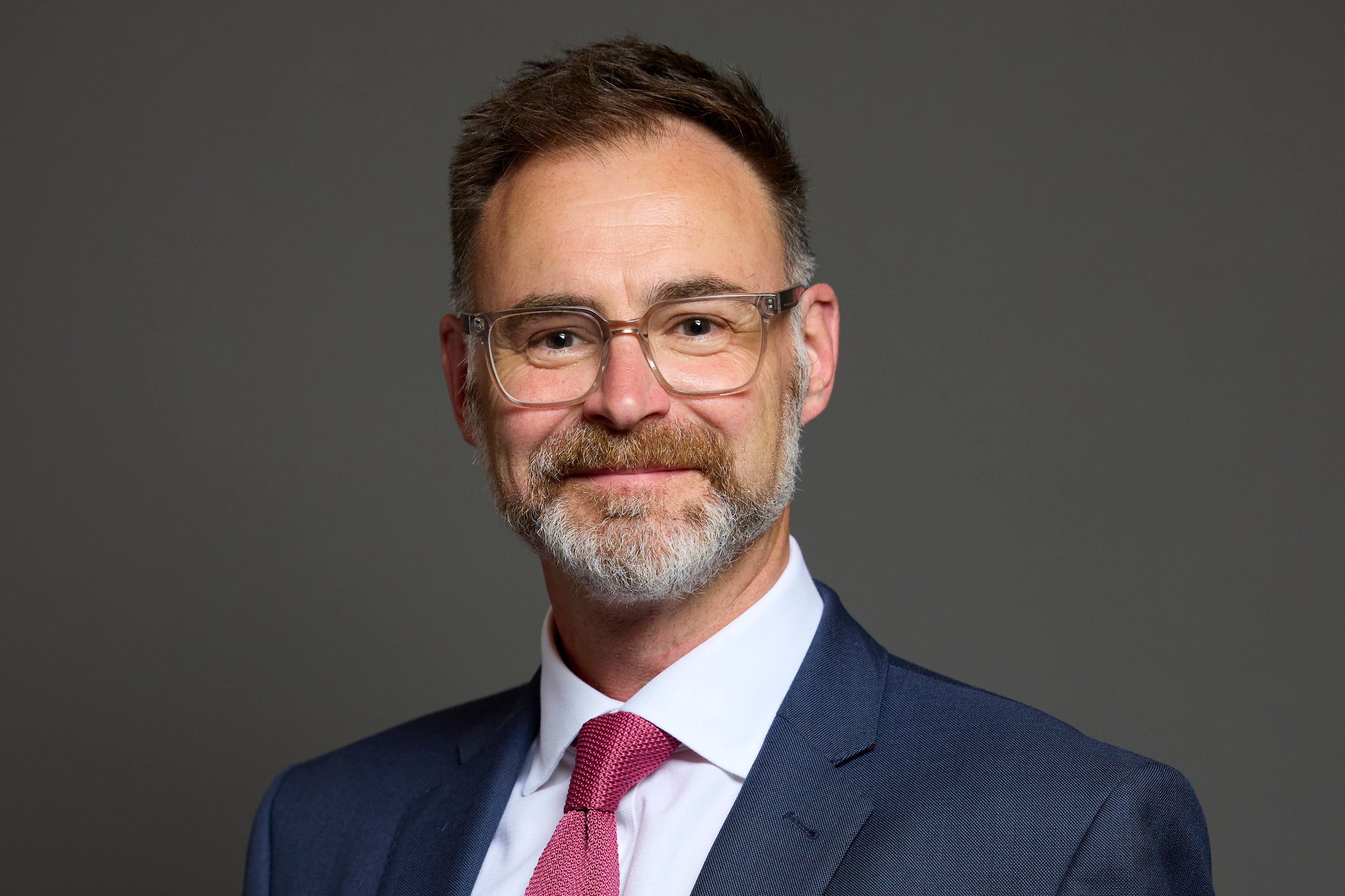 Richard Quigley, MP for Isle of Wight West, led reaction on social media to the crash