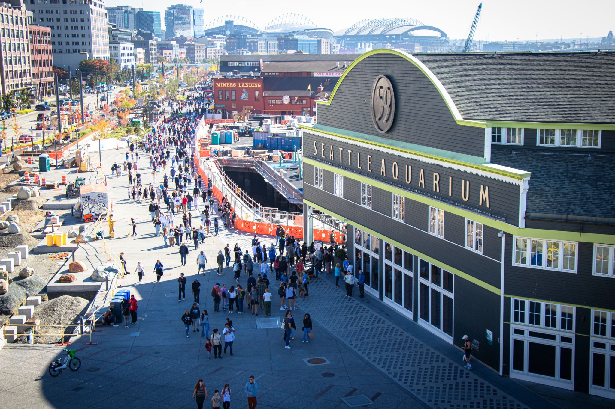 Ditch the car and head to Seattle's pedestrian-friendly waterfront