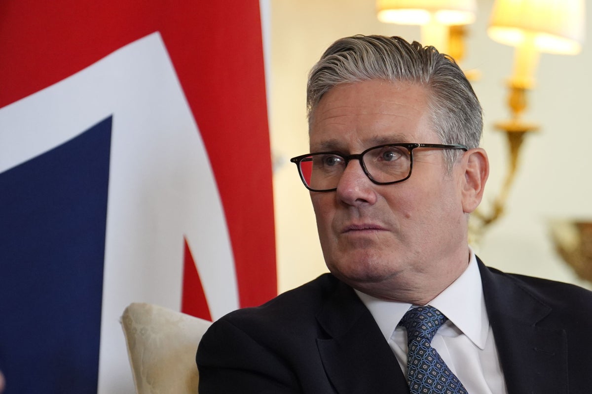 Starmer resists recognising Palestinian state as Labour split deepens