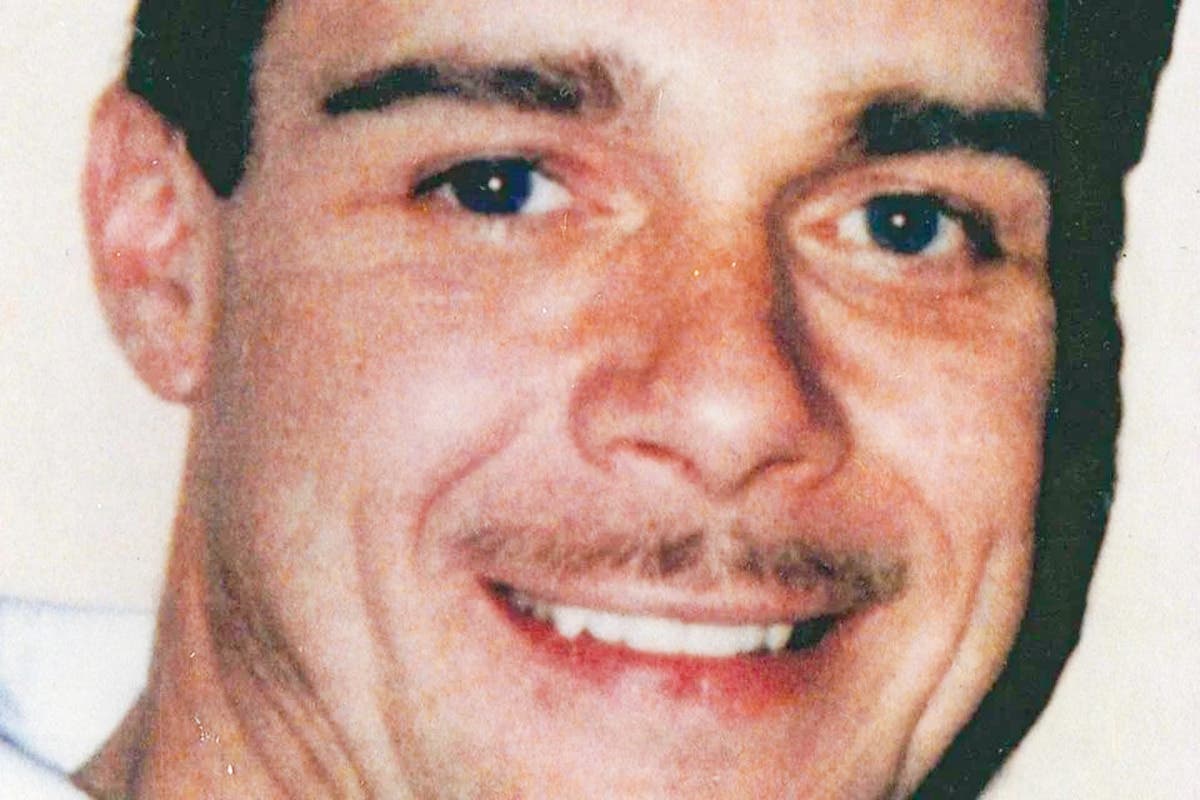 Thomas Lockard, 34, disappeared from his home on April 25 1998 (Family Handout/PA)