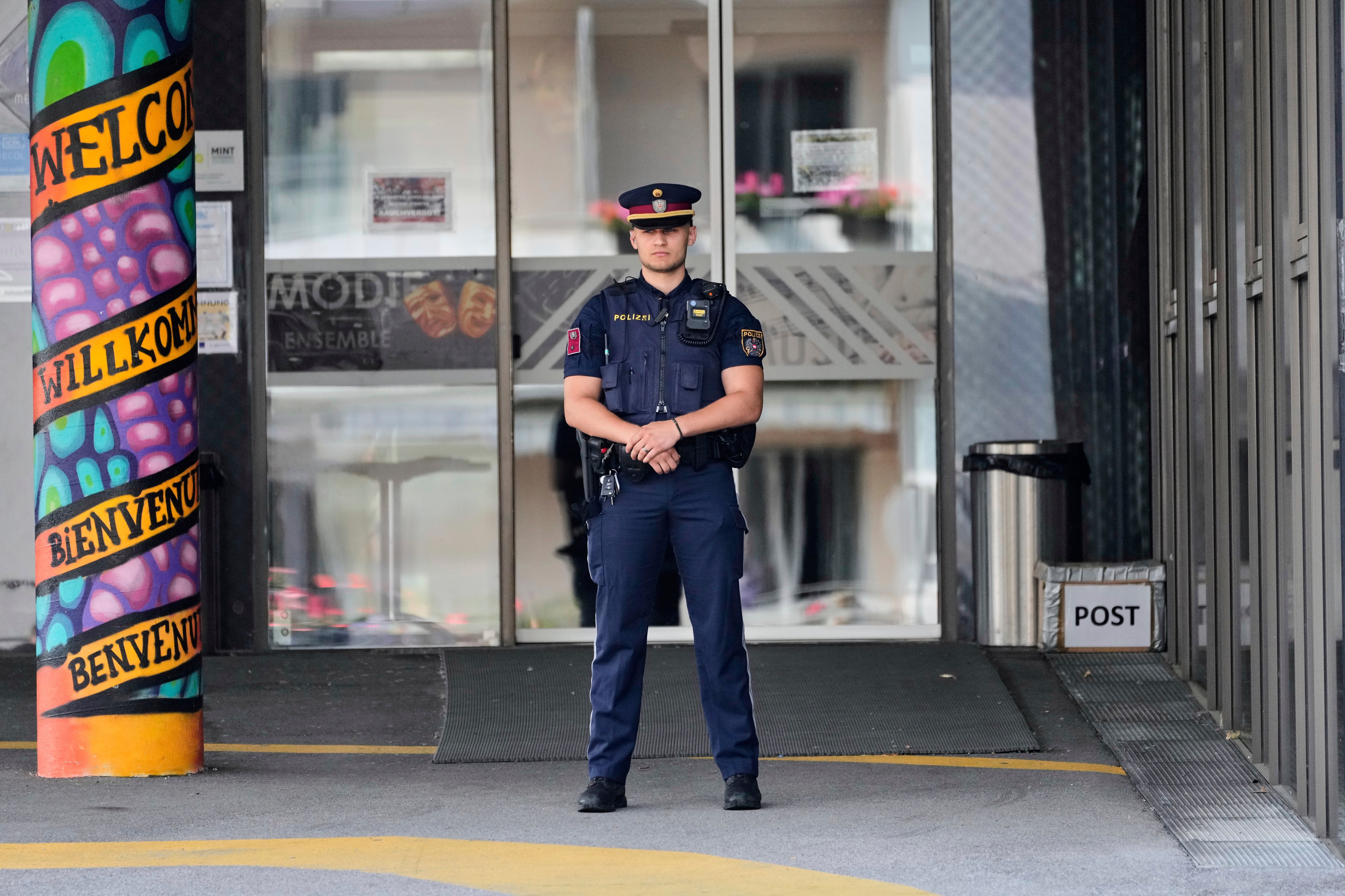 Under current rules in Austria, a shotgun can be bought by any adult who has not been banned from owning weapons, after a wait of three working days.