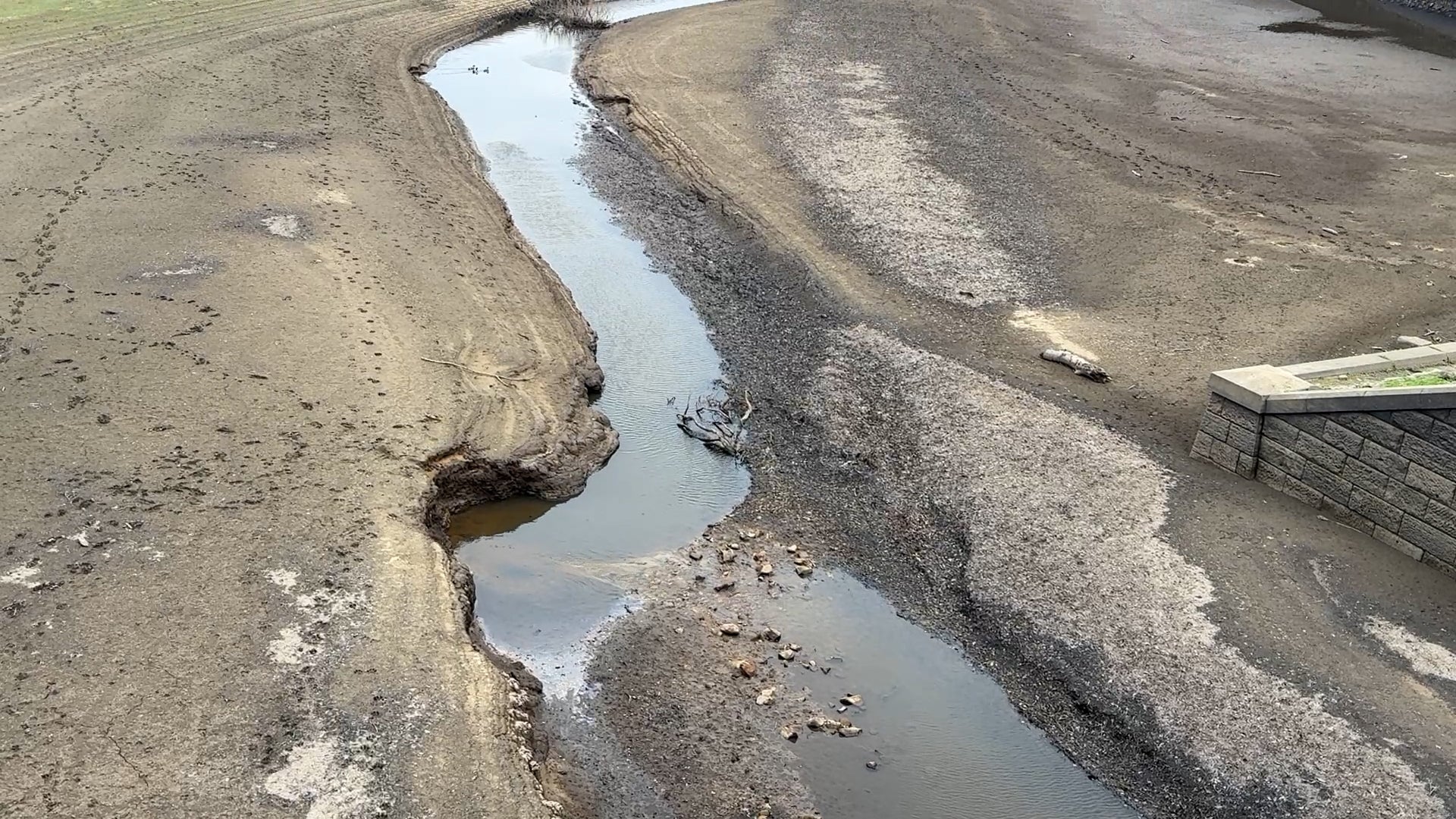 Despite recent rainfall, the situation remains ‘precarious, the Environment Agency said