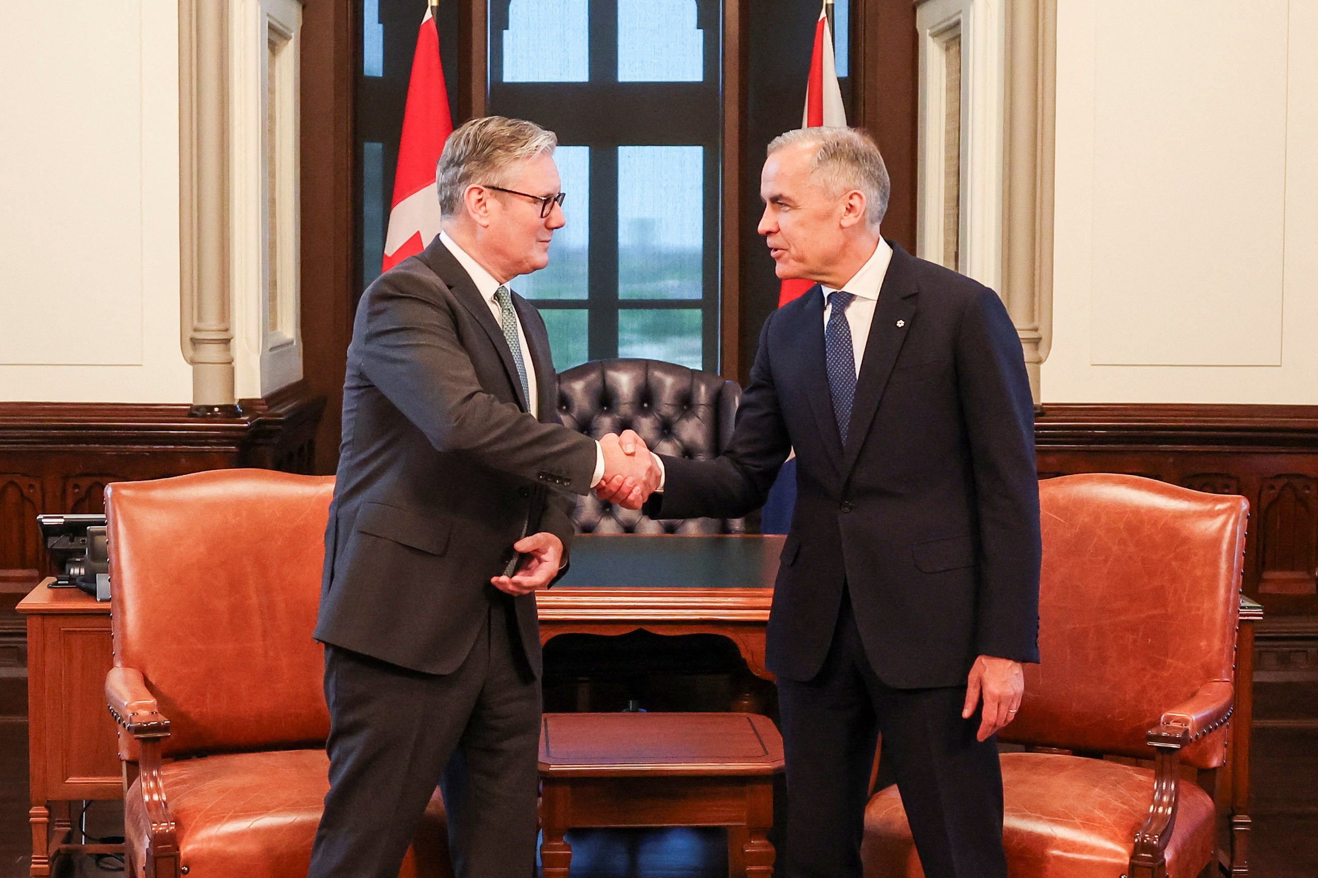 Prime Minister of Canada Mark Carney (right) and Prime Minister Sir Keir Starmer
