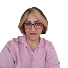 Head shot of Sayeh Rahimy