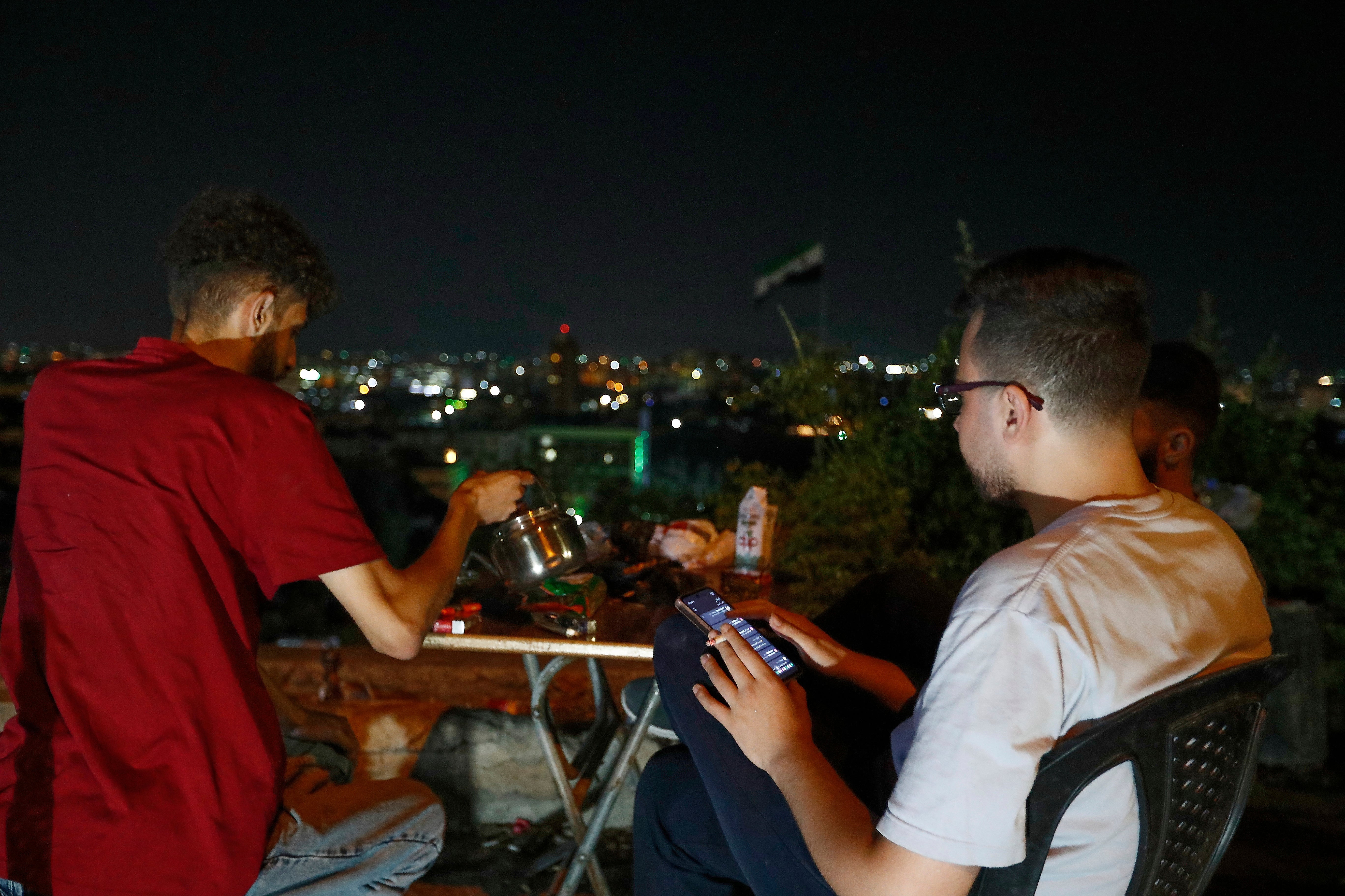 Mideast Wars Syria Lebanon Spectators