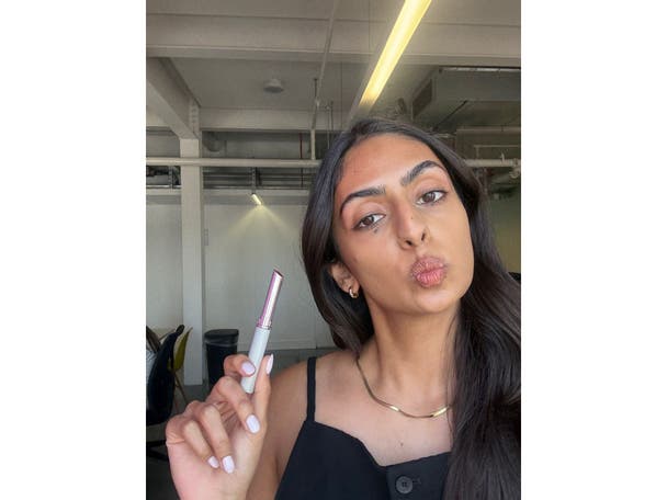 Sabrina testing Clinique almost nude lipstick