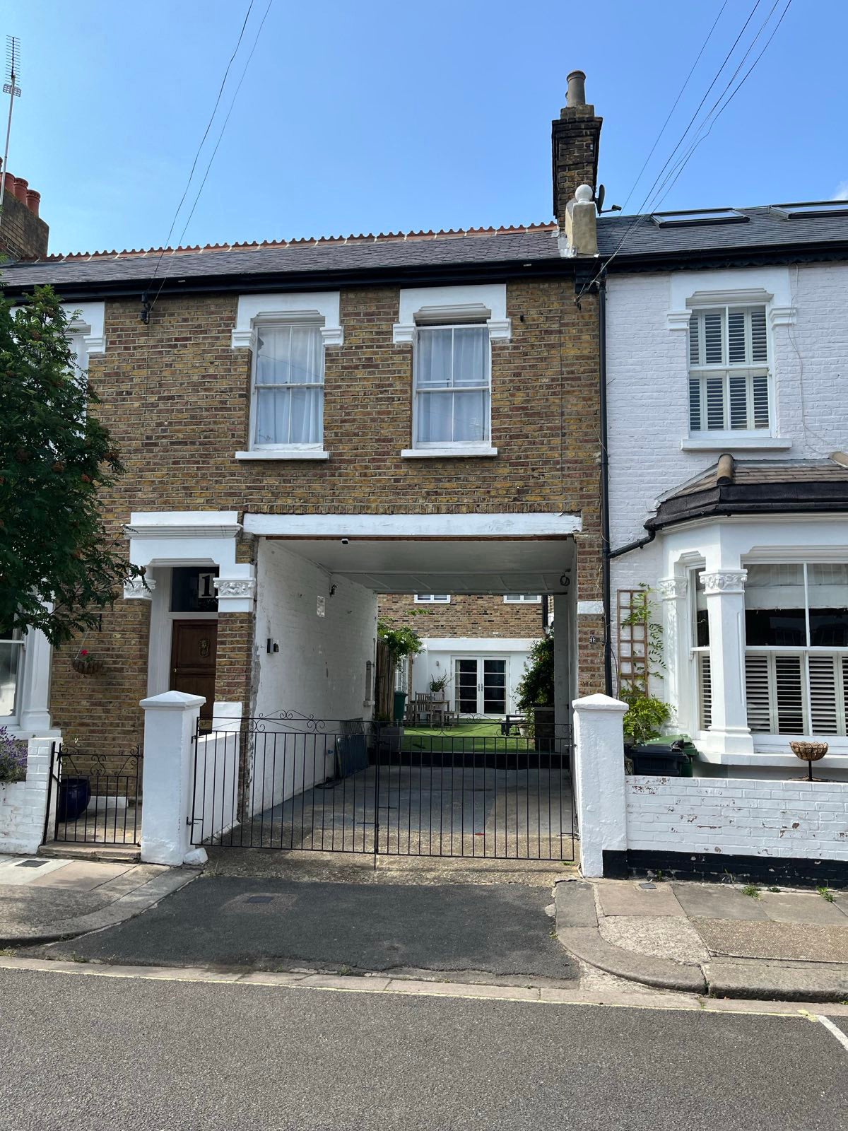 The location of dispute between Nicholas Partick-Hiley and Adrian Udal in Disbrowe Road, Fulham