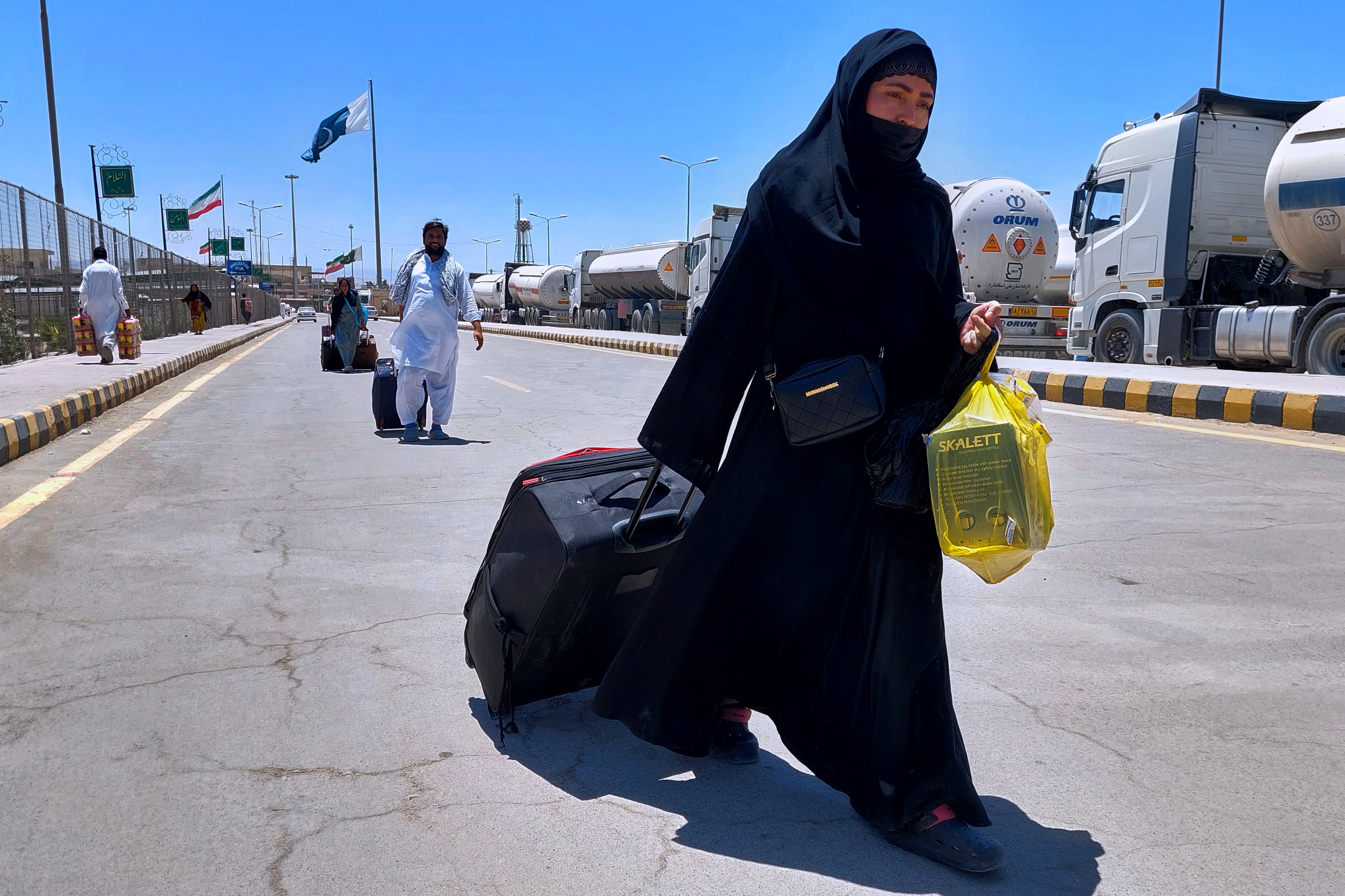 Pakistan Iran Mideast Wars