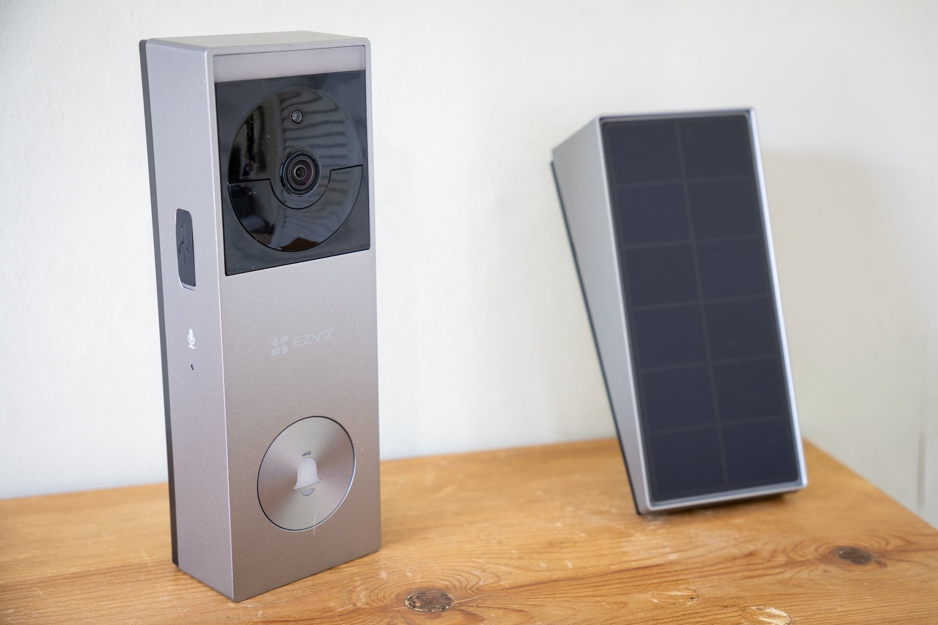 Ezviz HP3 Pro video doorbell and solar panel