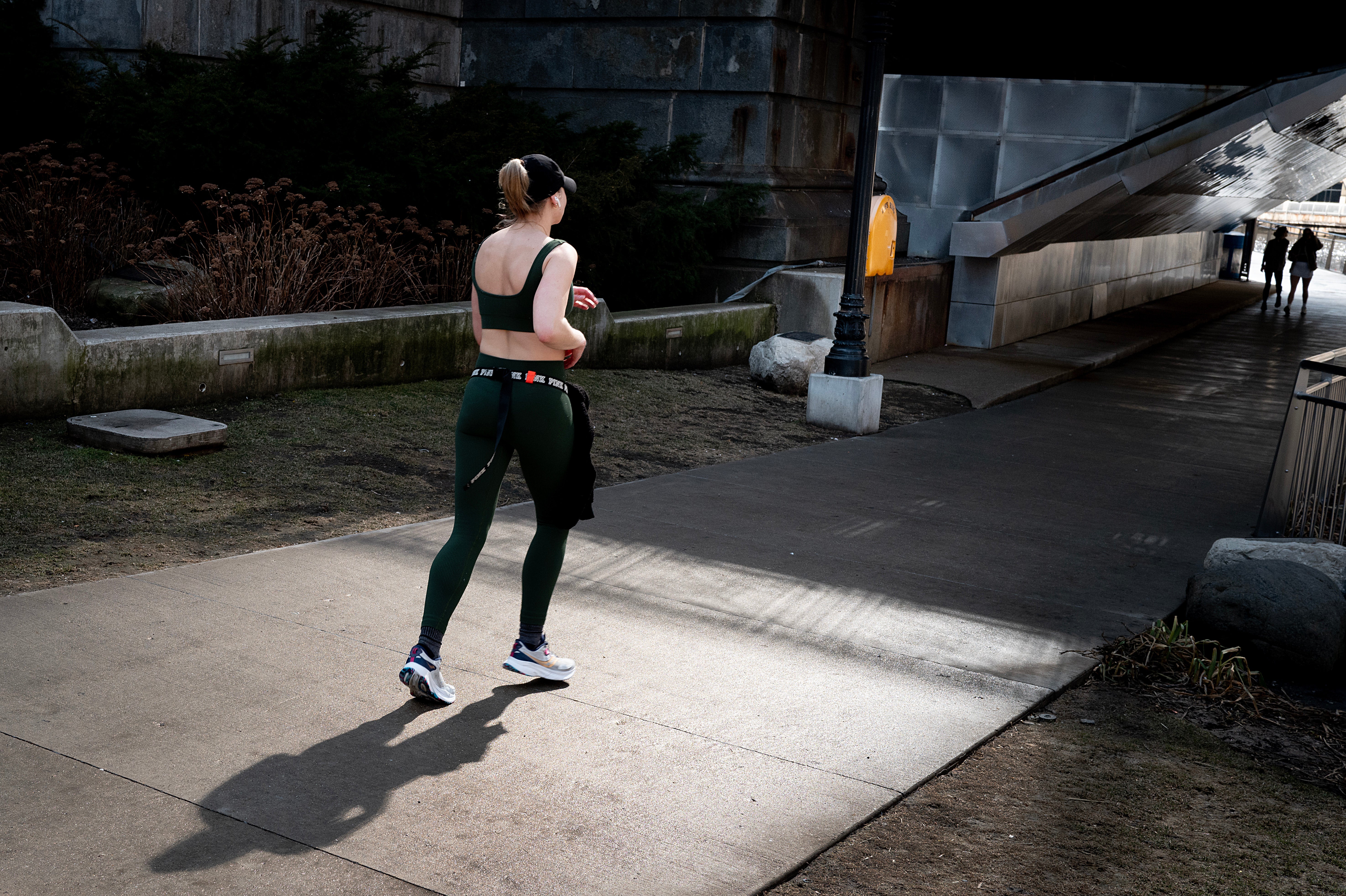 Some exercises are better than others when it comes to reducing the risk of a heart attack. Heart attacks occur every 40 seconds in the United States