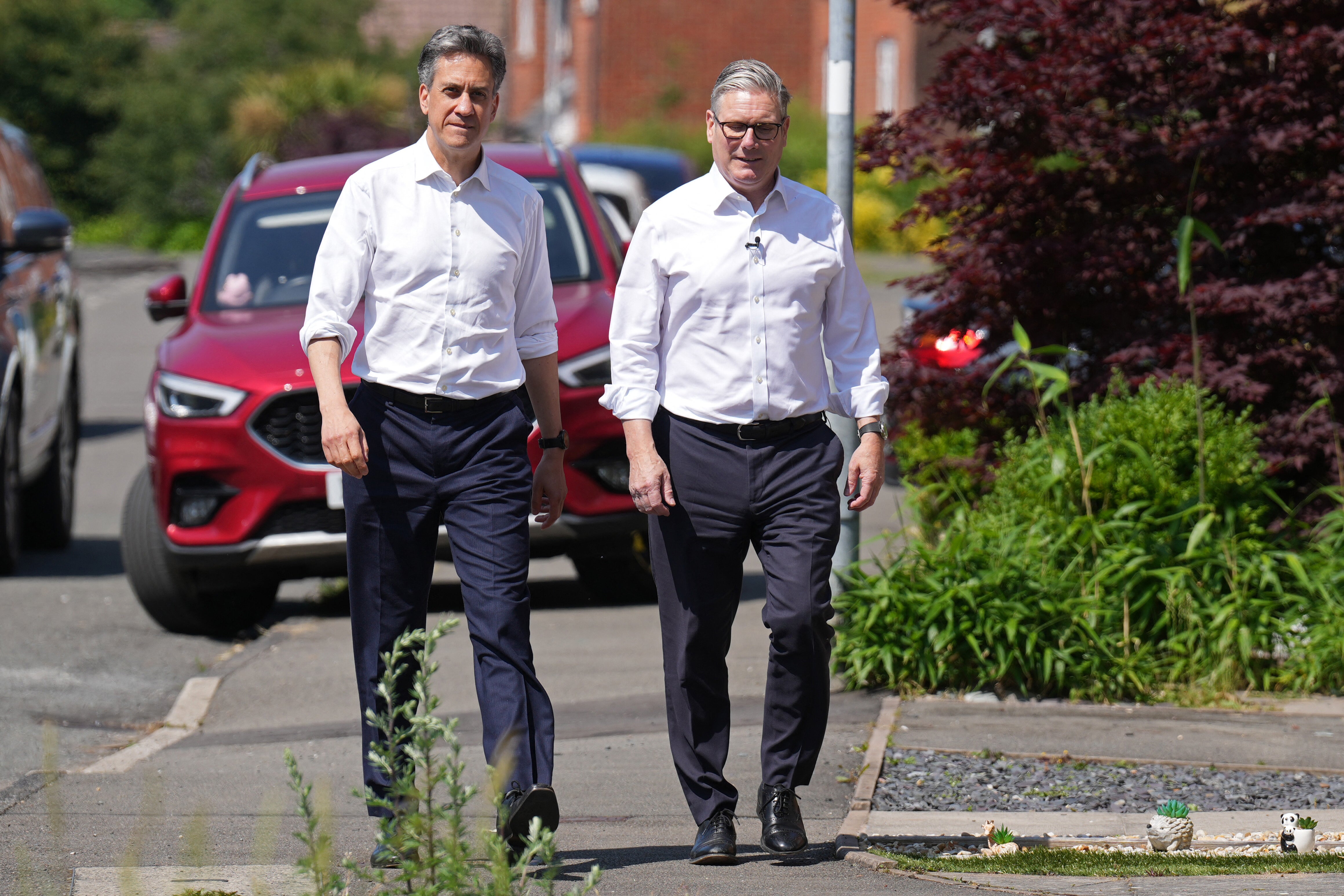 Sir Keir Starmer, right, and climate change and Net Zero secretary Ed Miliband, left, visited Rocester last week