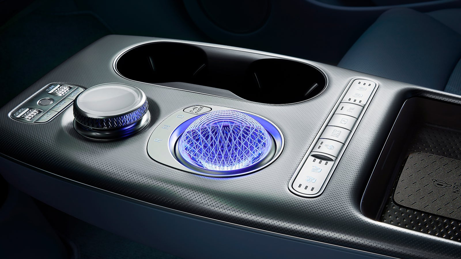 The show-stopping revolving Crystal Sphere gear selector remains in the new Genesis GV60