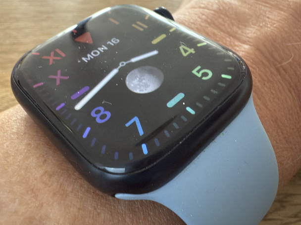 Best Apple Watch IndyBest review Apple Watch series 8, refurbished