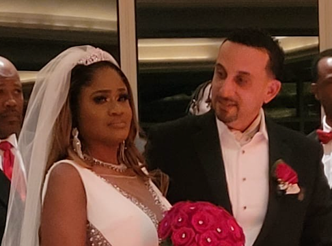 Angry couple sues wedding photographer who allegedly had to ask guests ‘how to take proper pictures’