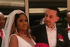 Angry couple sues wedding photographer who allegedly had to ask guests ‘how to take proper pictures’